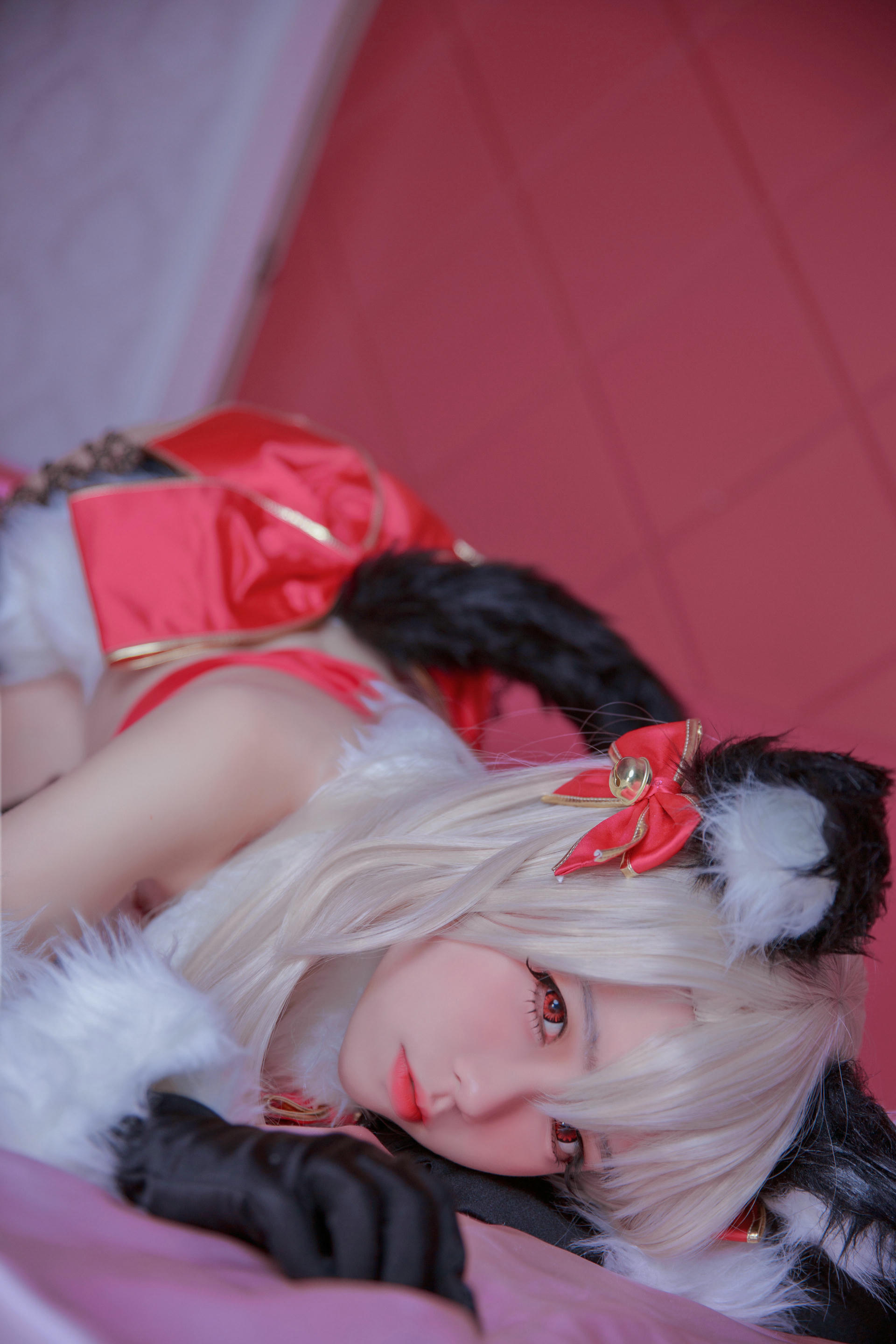 G44不会受伤 NO.053 魔法少女伊莉雅 危险野兽 [19P-54MB]_第1集