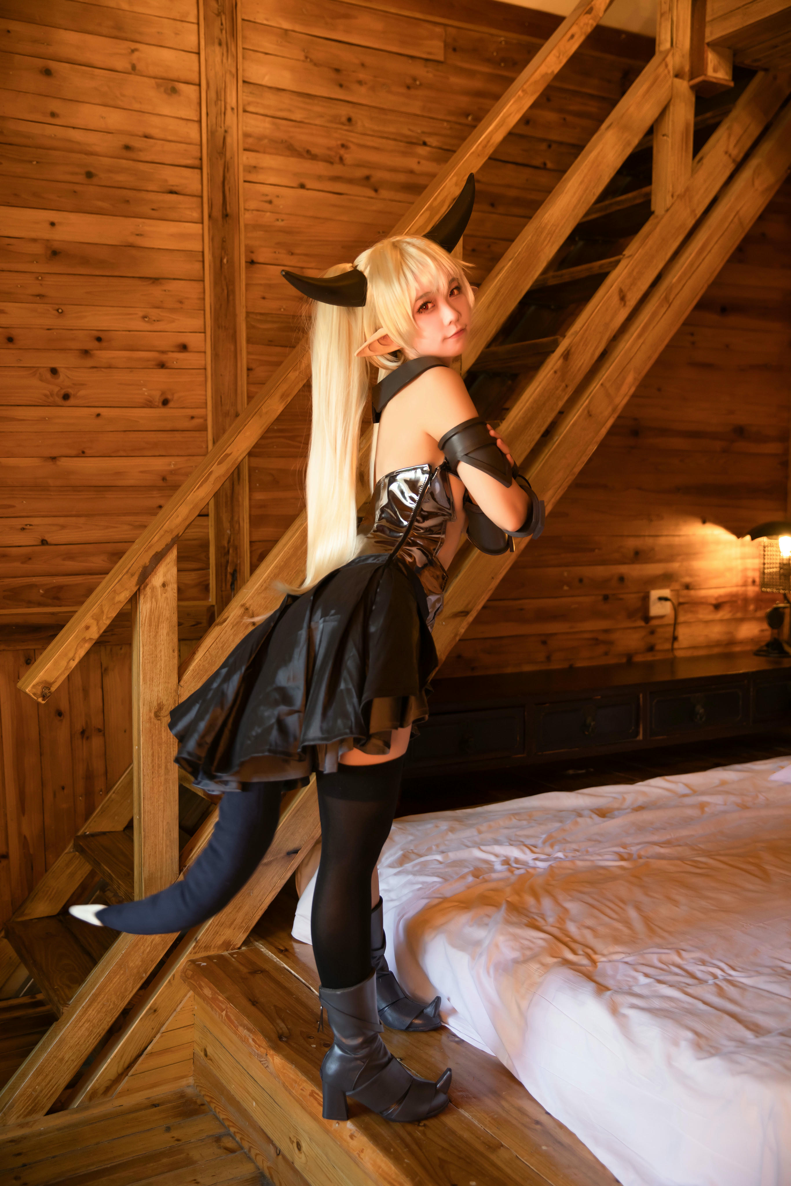 G44不会受伤 NO.056 異世界魔王と召喚少女の奴隷魔術库尔姆 [16P-201MB]_第1集