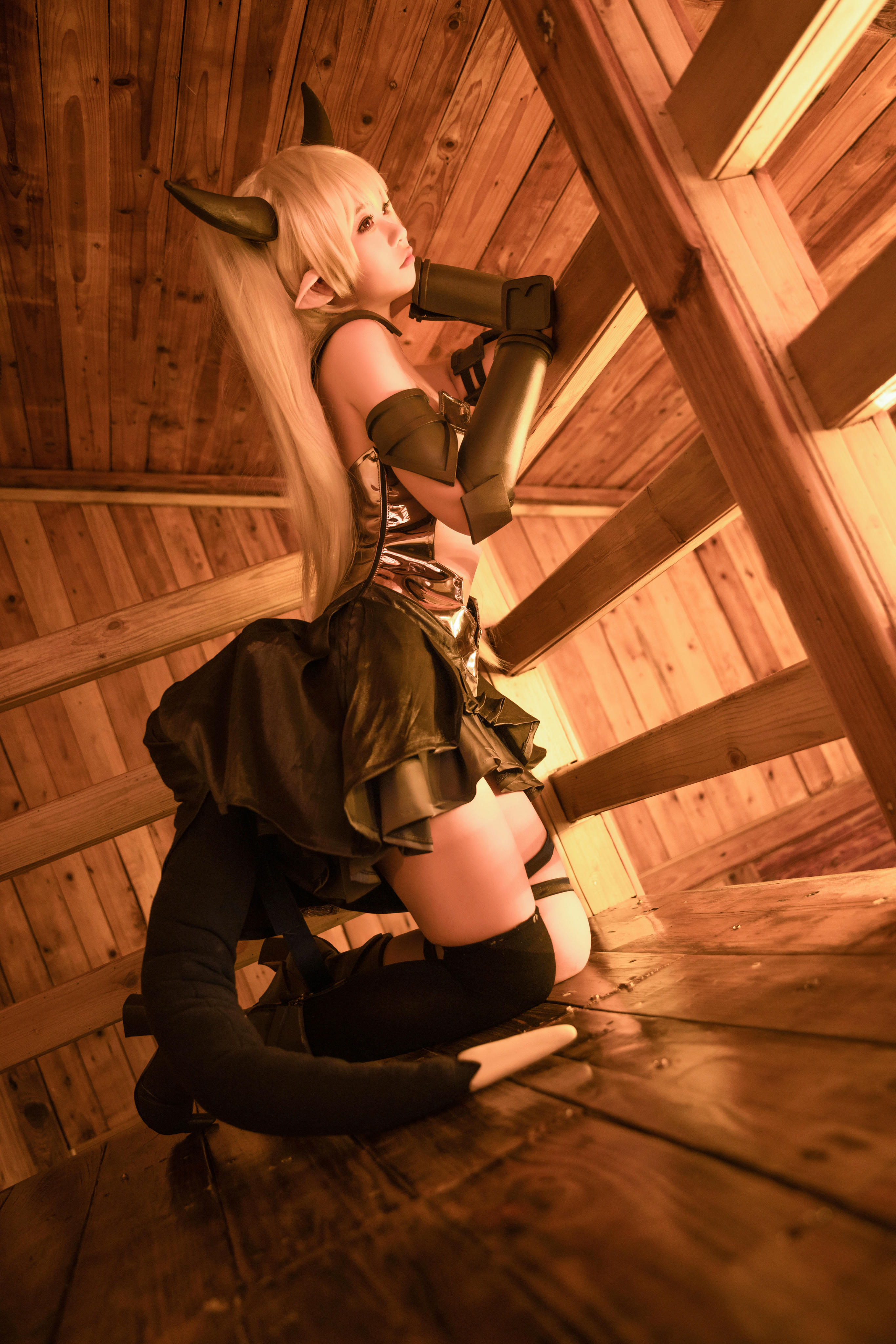 G44不会受伤 NO.056 異世界魔王と召喚少女の奴隷魔術库尔姆 [16P-201MB]_第1集