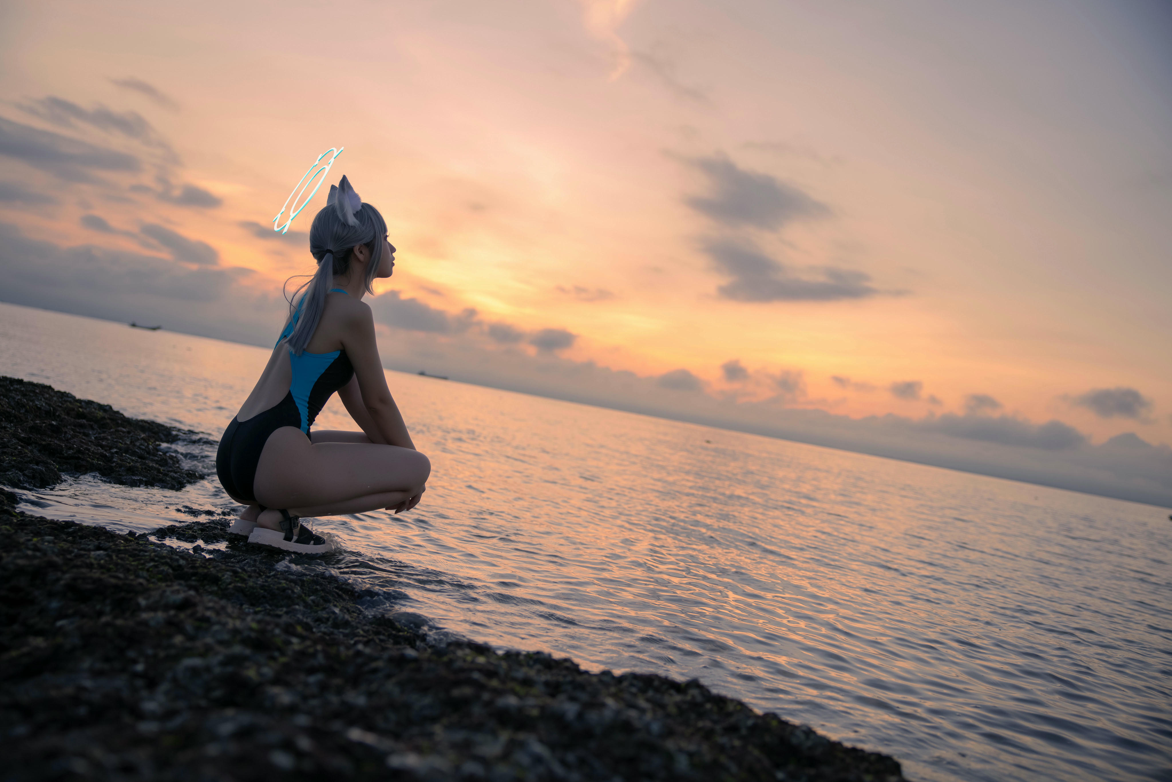 G44不会受伤 NO.088 碧蓝档案 砂狼白子泳装 [26P 287MB]_第1集