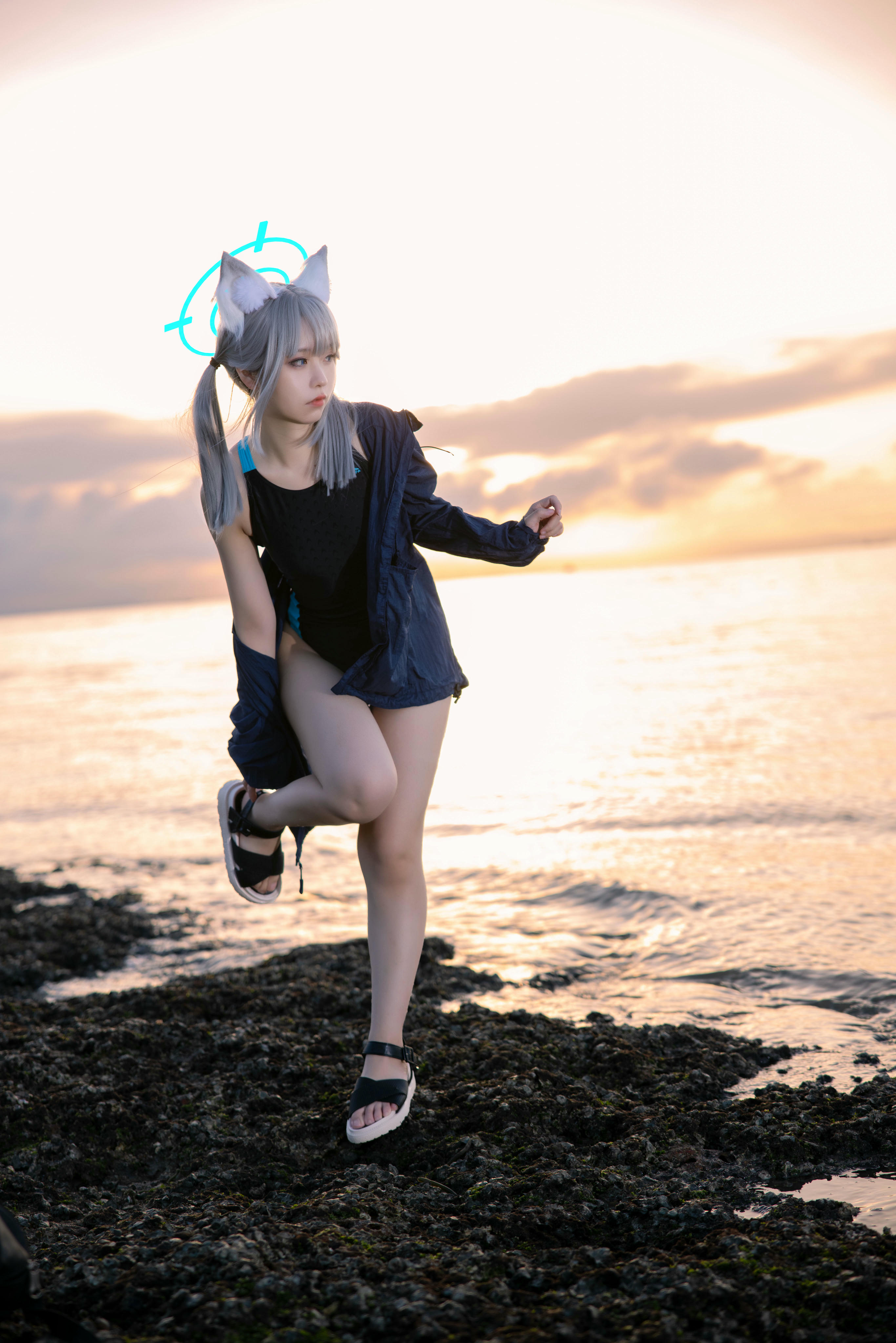 G44不会受伤 NO.088 碧蓝档案 砂狼白子泳装 [26P 287MB]_第2集