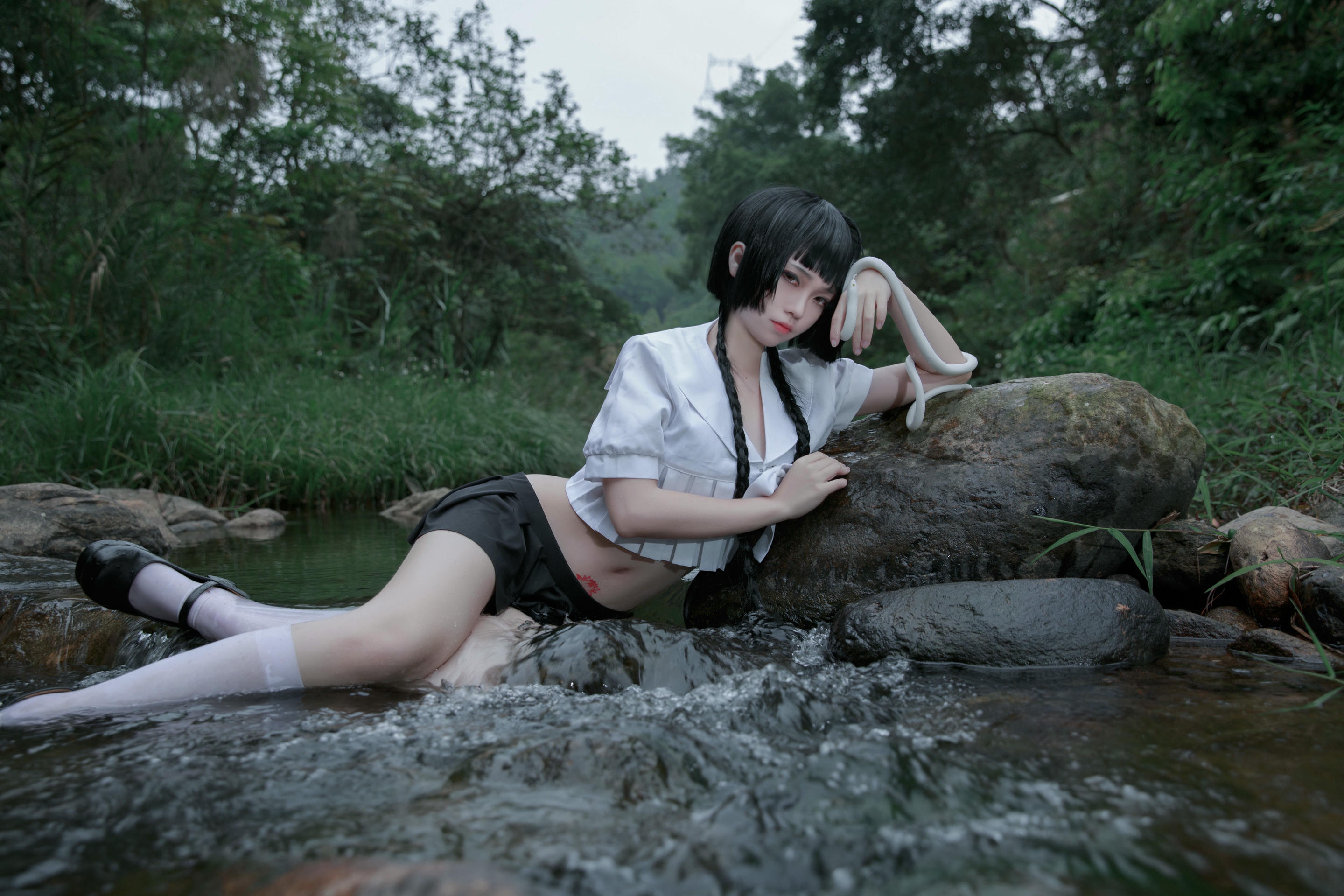 G44不会受伤 NO.101 真夜子 [12P-25MB]_第1集