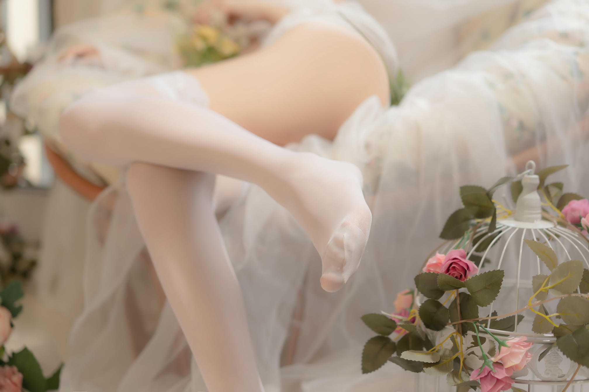 过期米线线喵 NO.102 坠落天使 [64P-87MB]_第1集