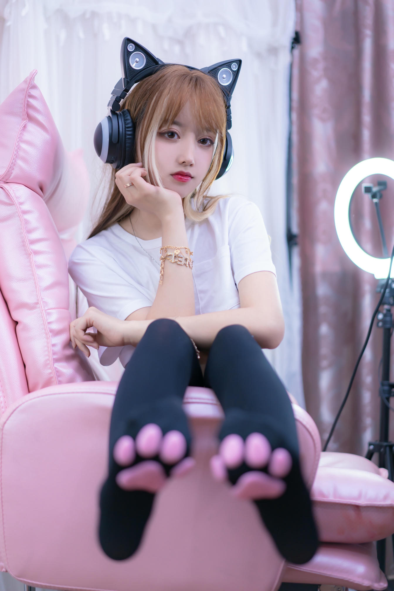 过期米线线喵 NO.108 电竞猫咪 [74P-141MB]_第3集