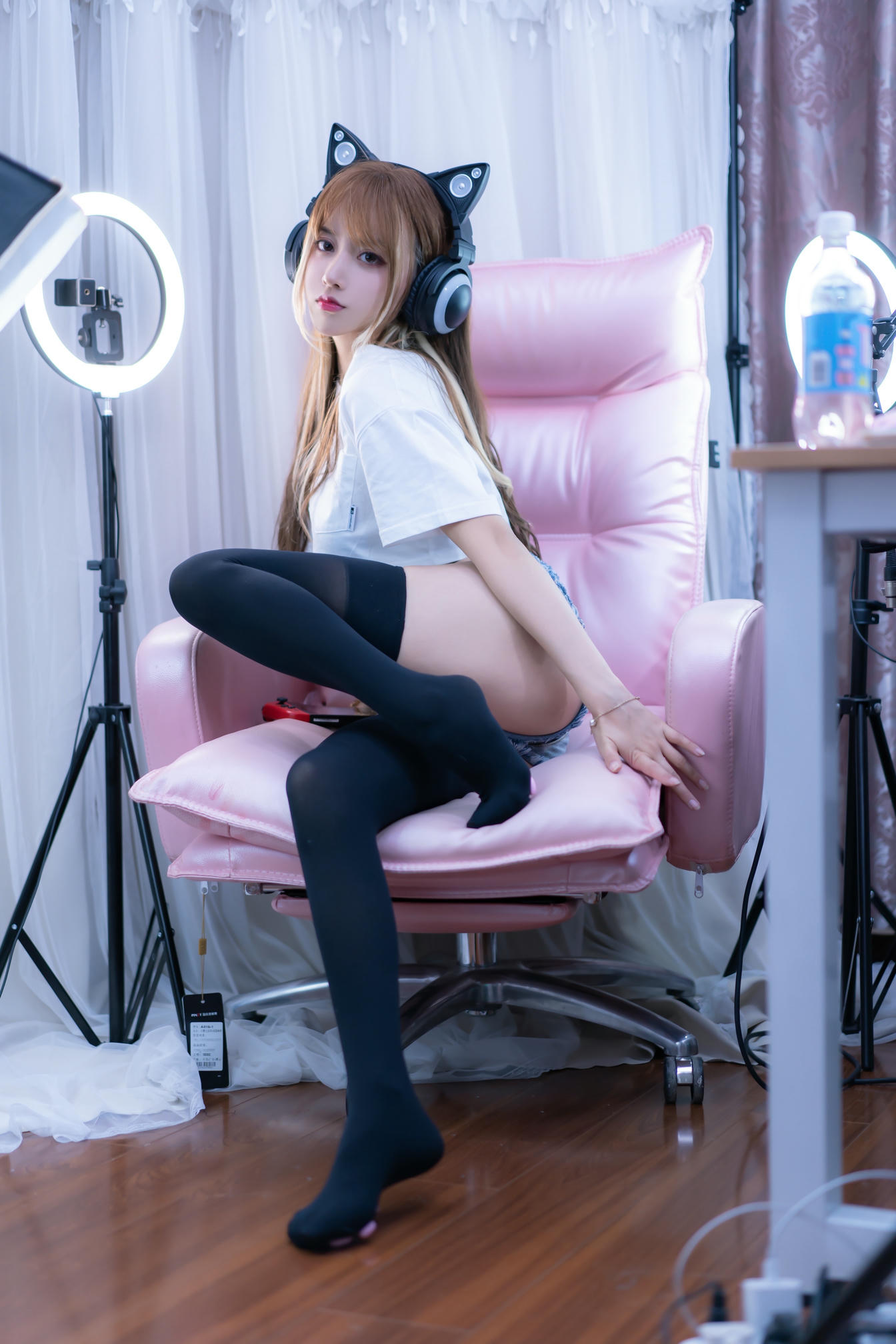 过期米线线喵 NO.108 电竞猫咪 [74P-141MB]_第1集