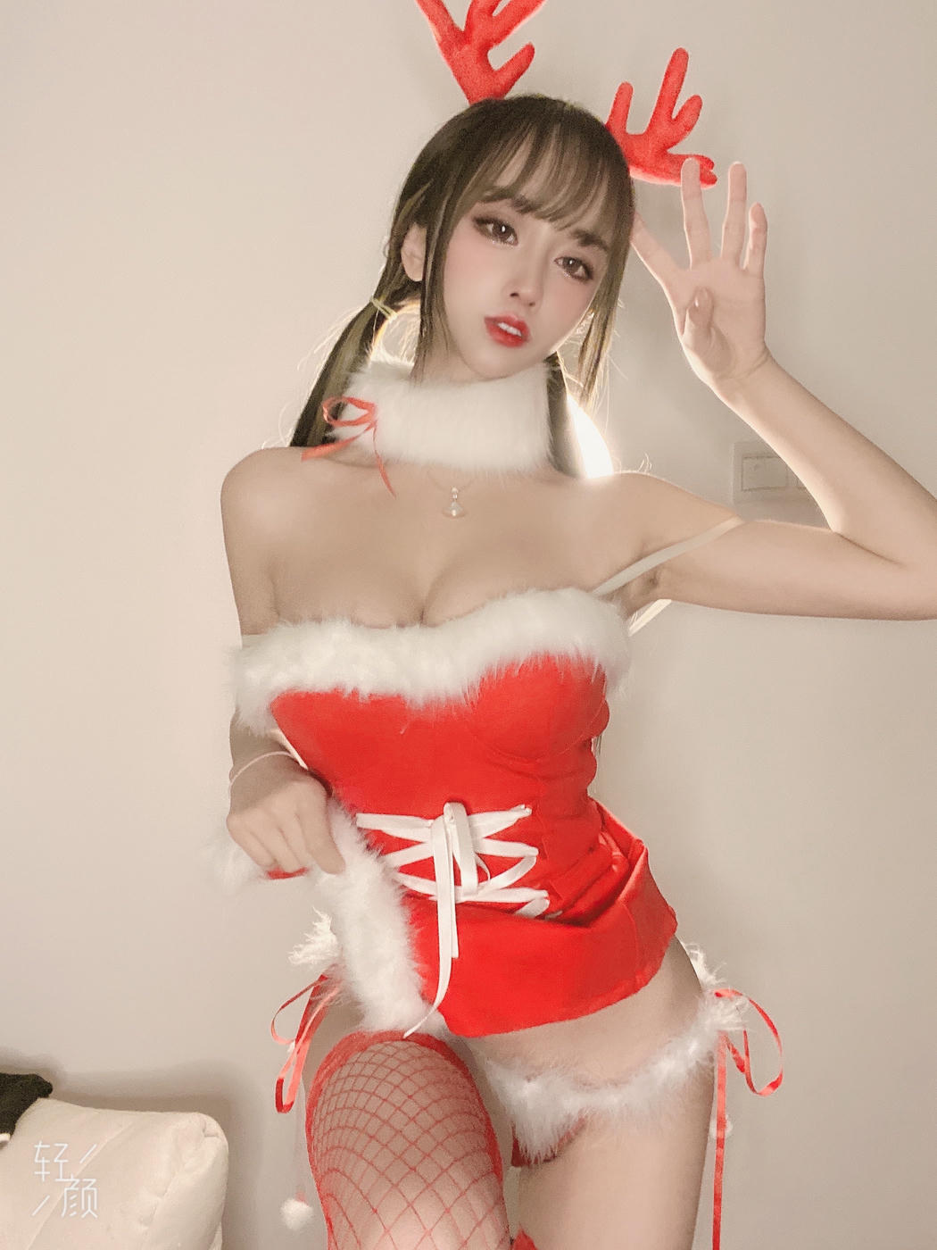 过期米线线喵 NO.109 圣诞特辑 [39P1V-428MB]_第1集