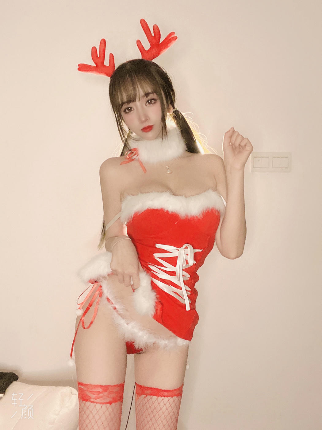 过期米线线喵 NO.109 圣诞特辑 [39P1V-428MB]_第1集