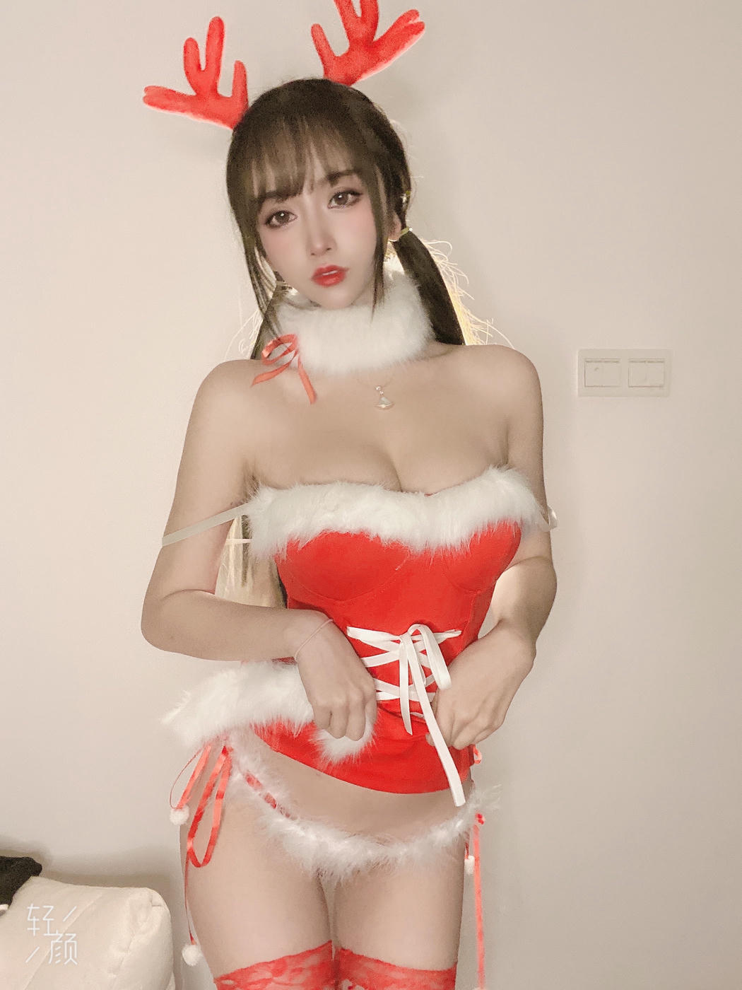 过期米线线喵 NO.109 圣诞特辑 [39P1V-428MB]_第1集