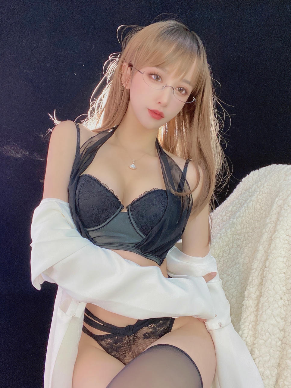 过期米线线喵 NO.112 朱砂痣 [30P-54MB]_第1集