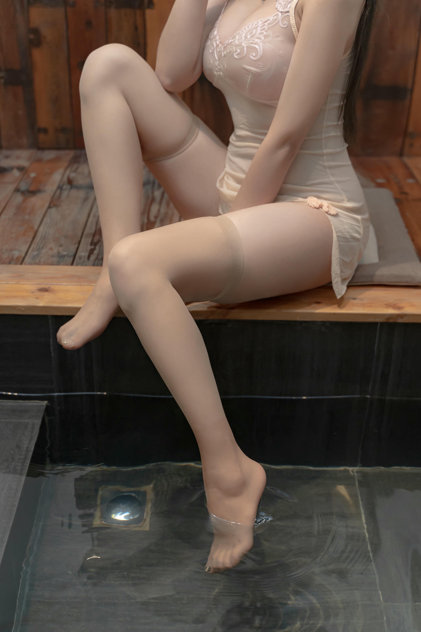 过期米线线喵 NO.119 温泉本电子版 [61P-222MB]_第2集