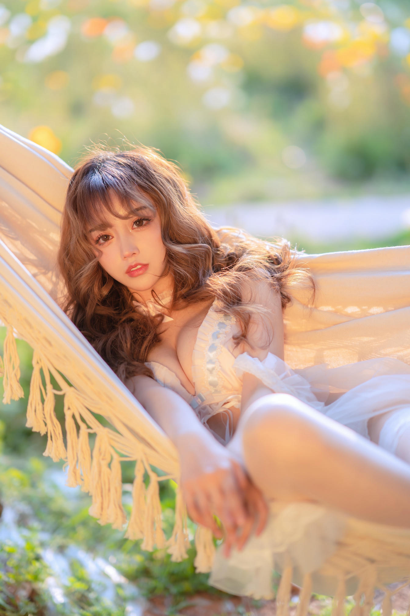 过期米线线喵 NO.121 夏日限定 – 吊床 [52P-95MB]_第1集