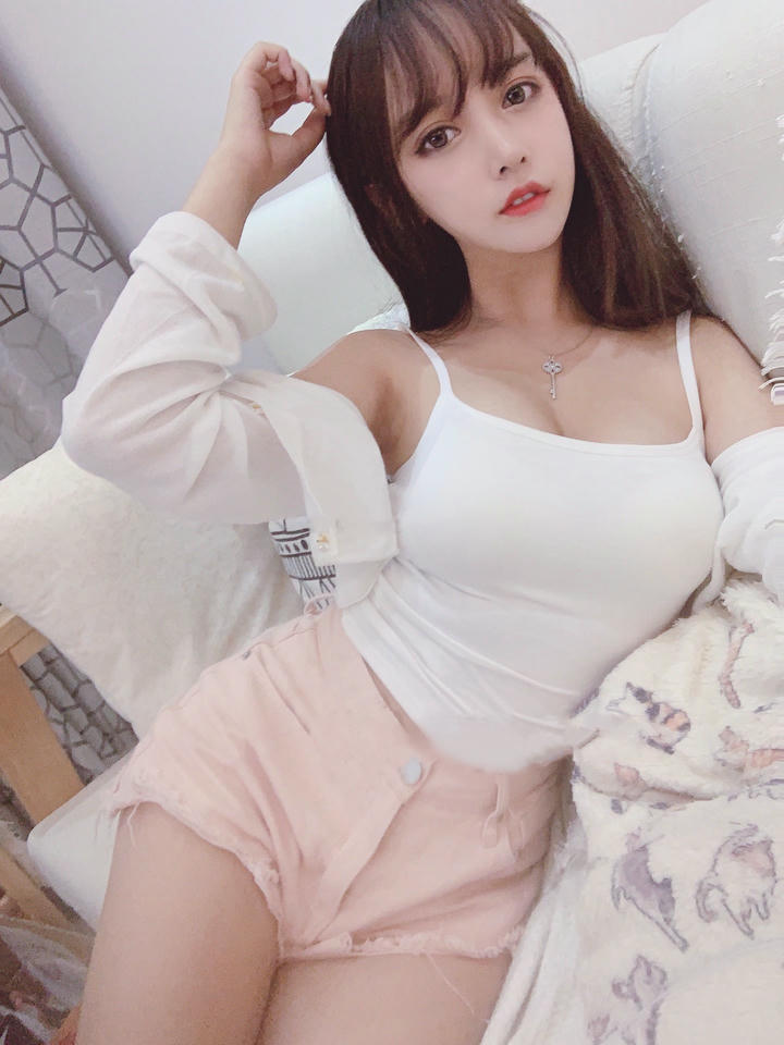 过期米线线喵 NO.127 twitter和微博美图[27P-32M]_第1集