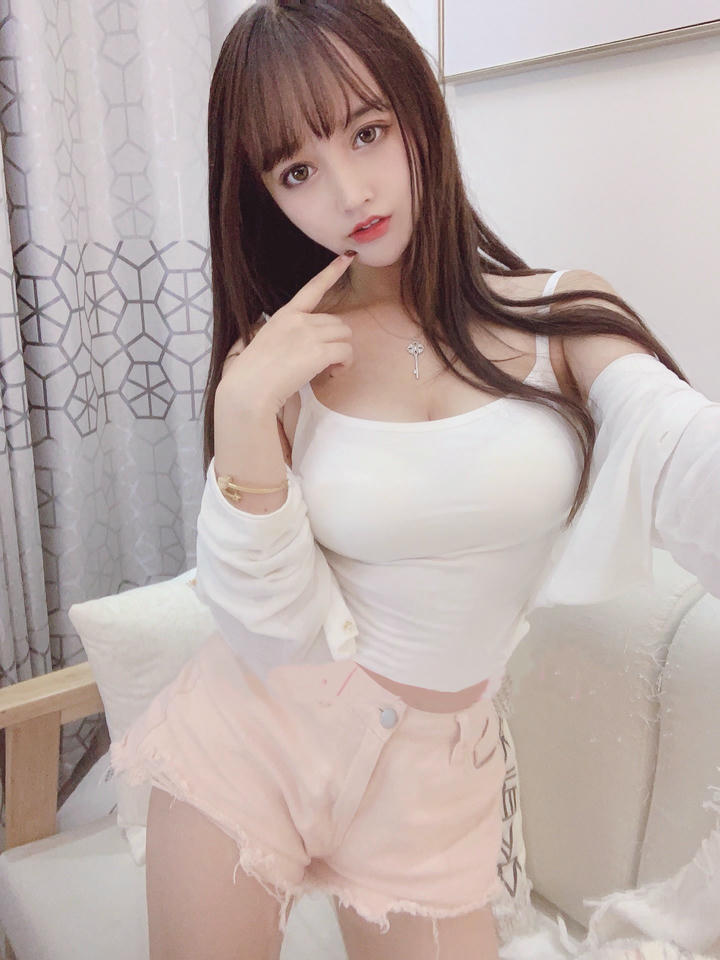 过期米线线喵 NO.127 twitter和微博美图[27P-32M]_第1集