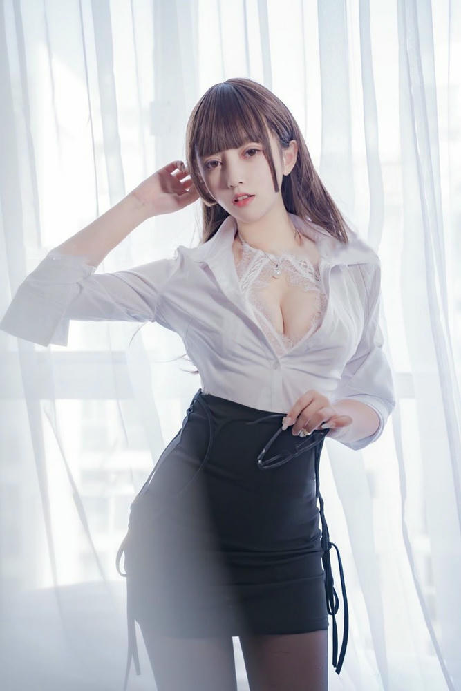 过期米线线喵 NO.132 小秘书 [37P 30M]_第2集