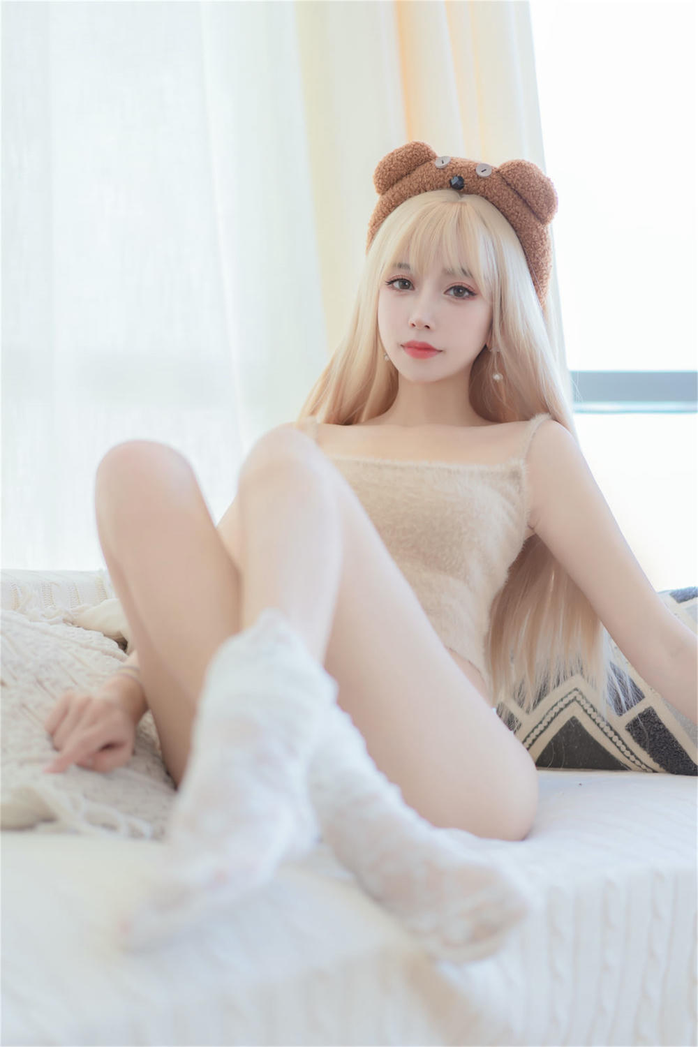 过期米线线喵 NO.148 小熊软糖 [66P 117MB]_第1集