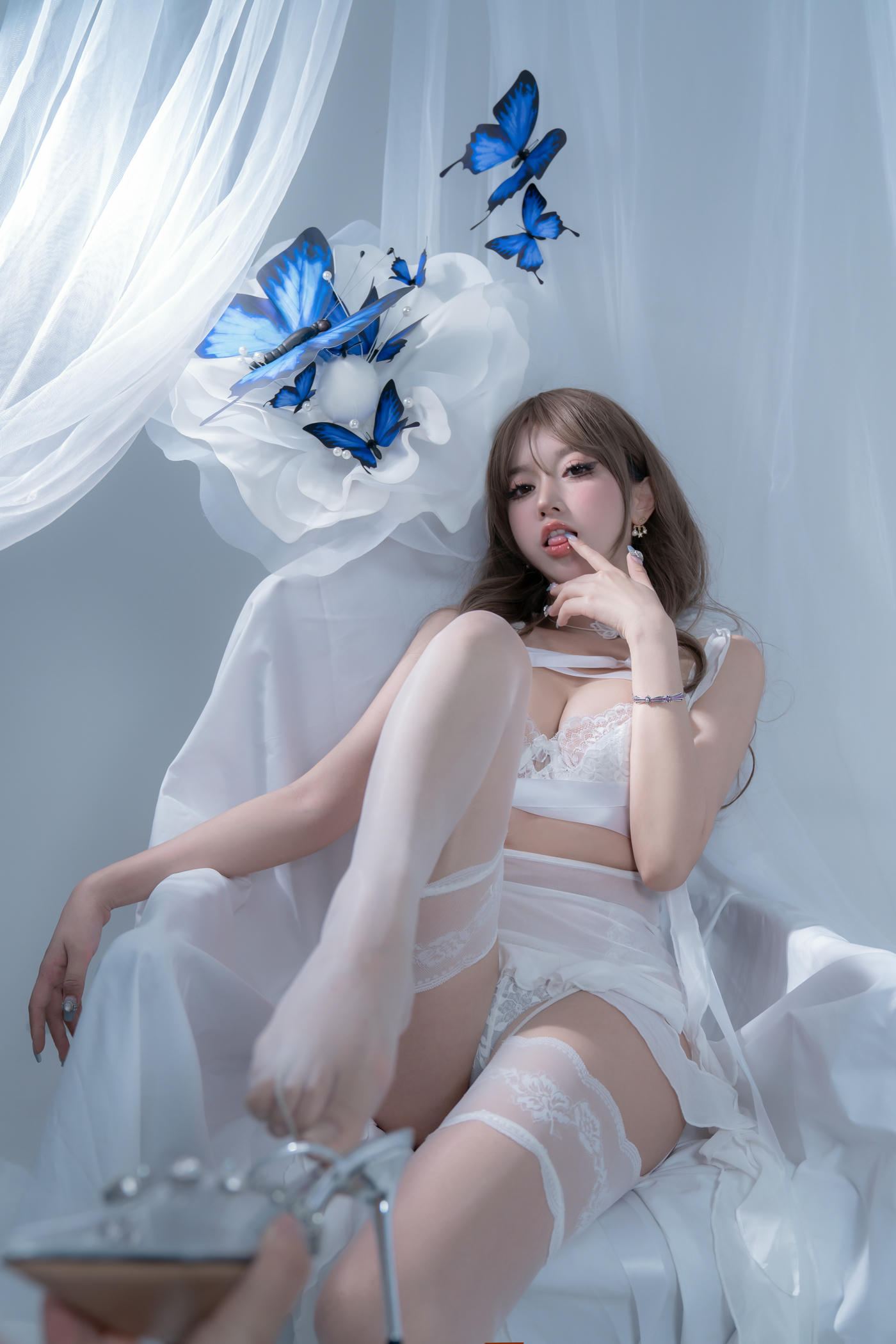 过期米线线喵 NO.164 电子蝴蝶 [52P 359MB]_第2集