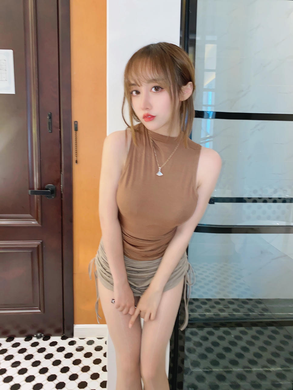 过期米线线喵 NO.其他合集-NO.4_第1集