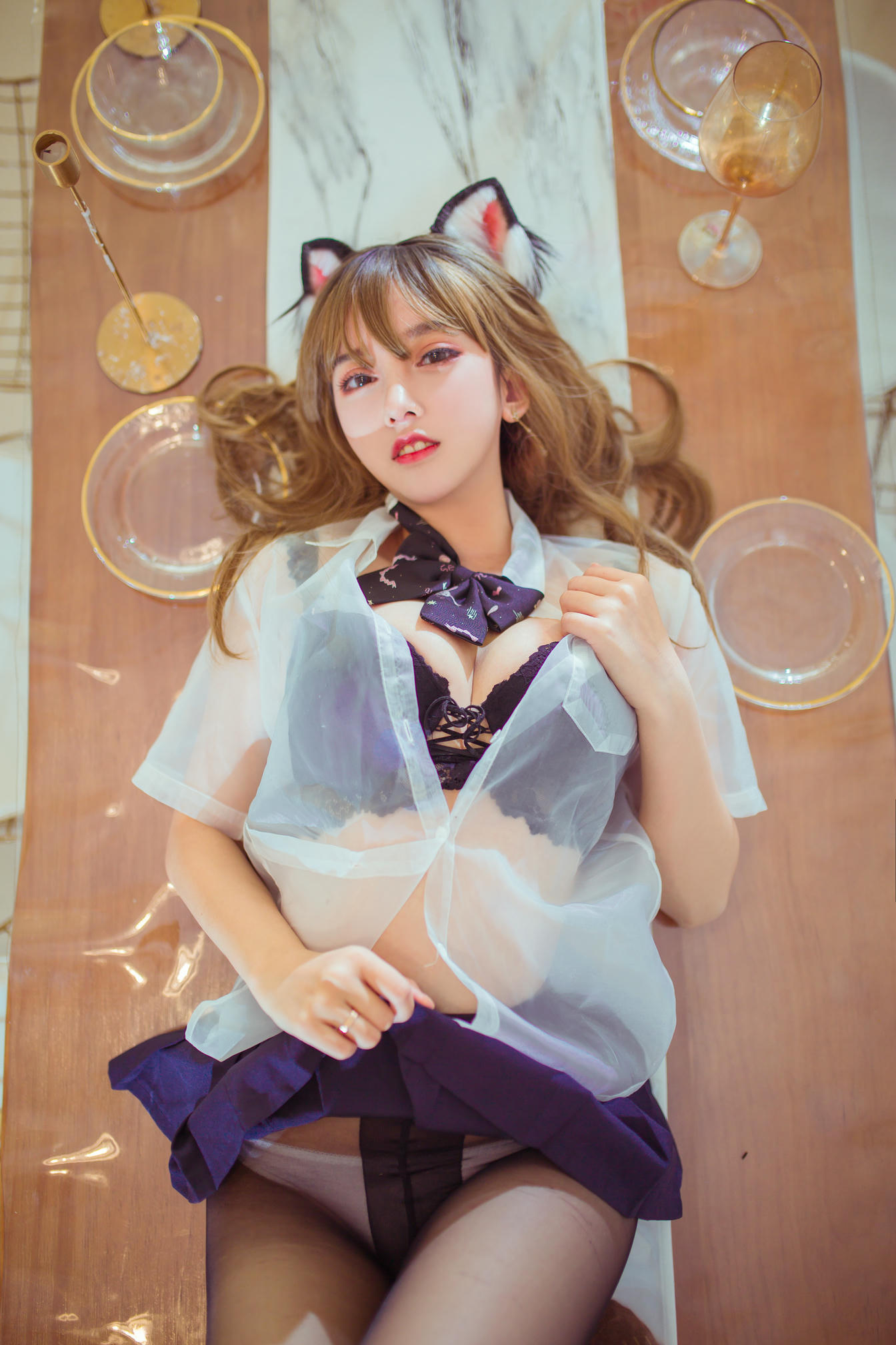 过期米线线喵 NO.038 阳台 黑丝猫娘 [24P-230MB]_第1集