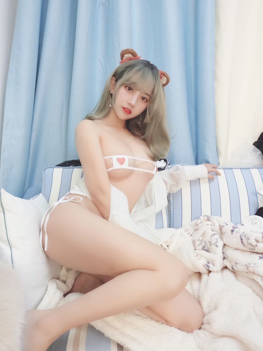 过期米线线喵 NO.004 白色耳兽 [18P-1MB]_第1集