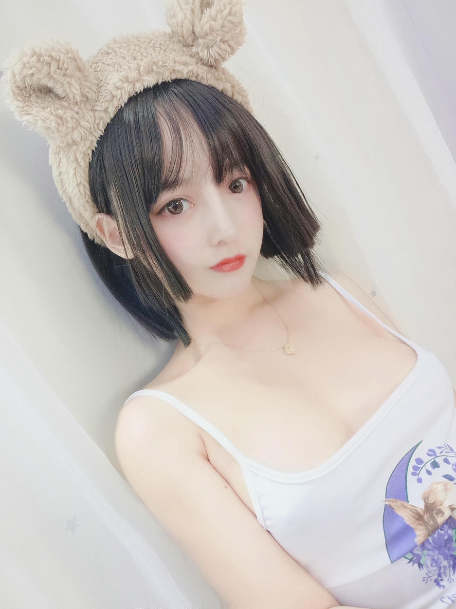 过期米线线喵 NO.043 白色吊带 [36P-69MB]_第2集