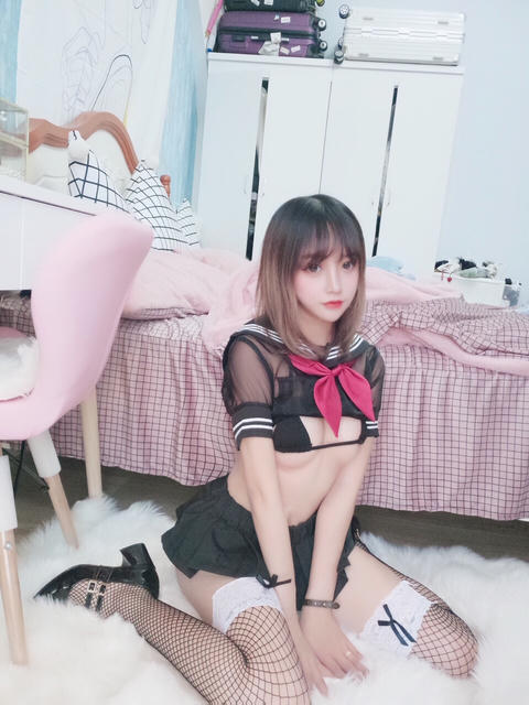 过期米线线喵 NO.049 透明JK网袜 [17P-22MB]_第1集