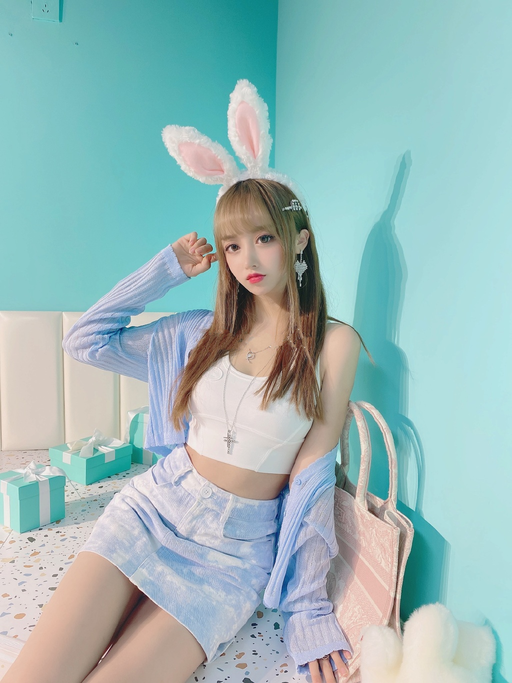 过期米线线喵 NO.005 9月微博无水印图 [25P-46MB]_第1集