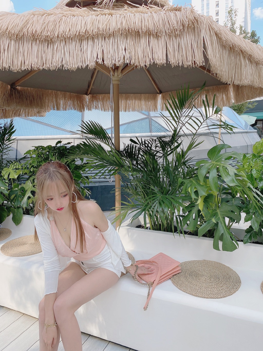 过期米线线喵 NO.005 9月微博无水印图 [25P-46MB]_第1集