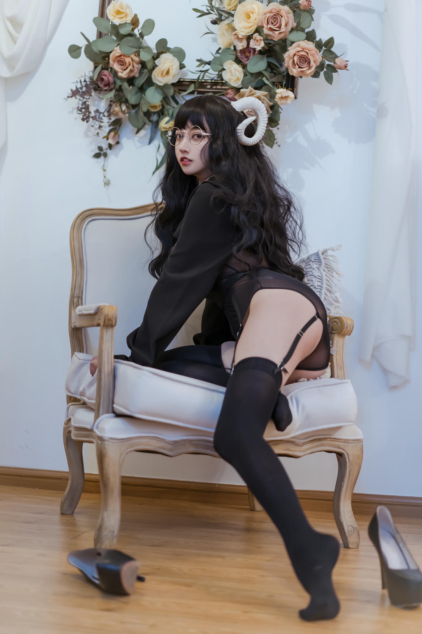 过期米线线喵 NO.057 魔鬼 [30P-45MB]_第1集