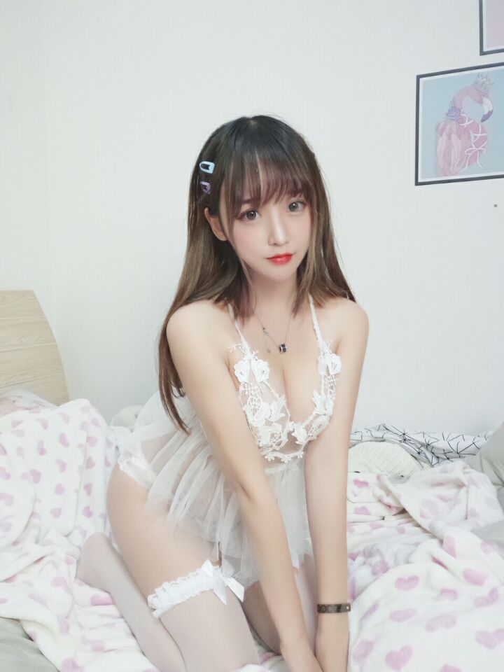 过期米线线喵 NO.006 白纱 [19P-1MB]_第1集