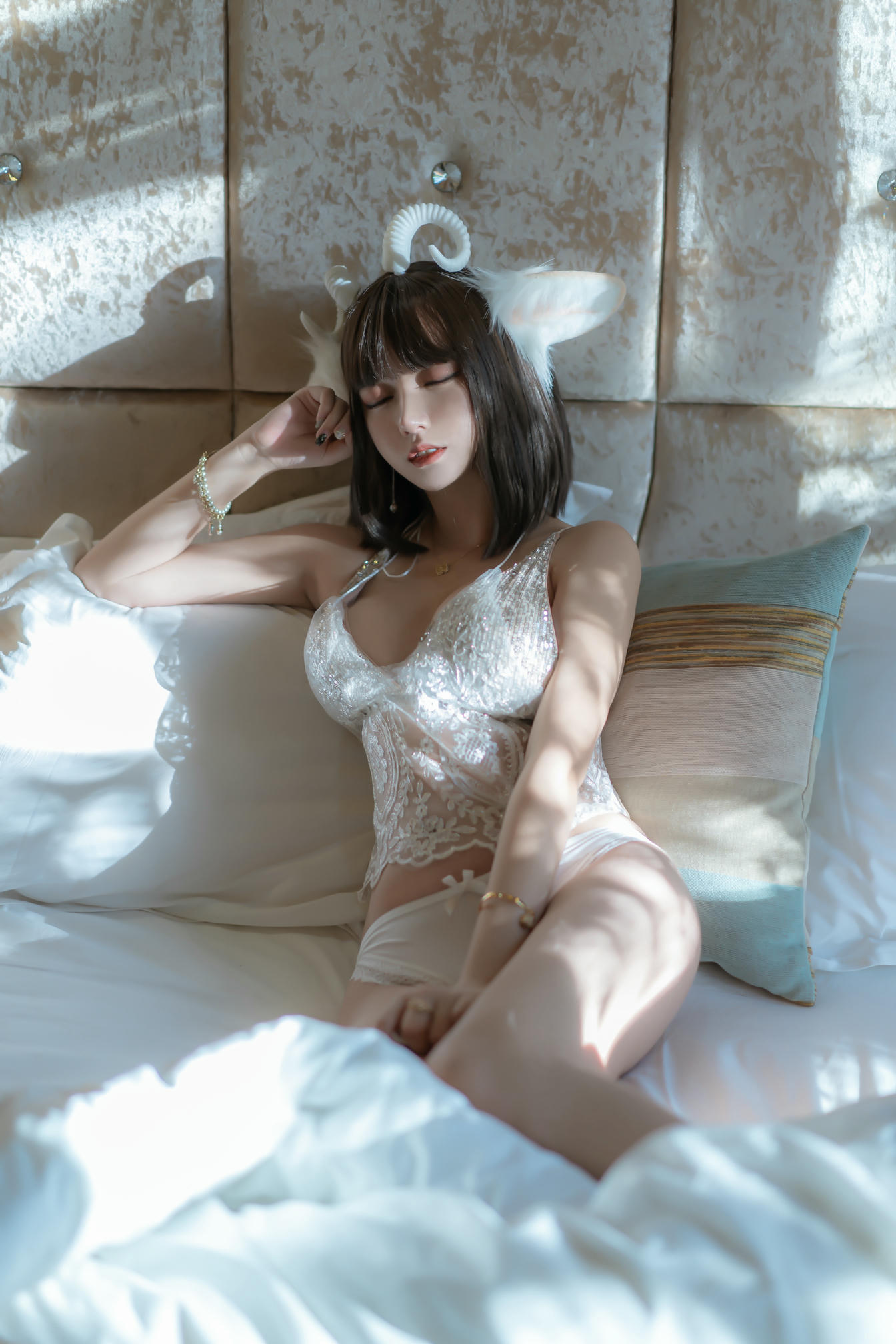 过期米线线喵 NO.069 小羊 [66P-101MB]_第3集