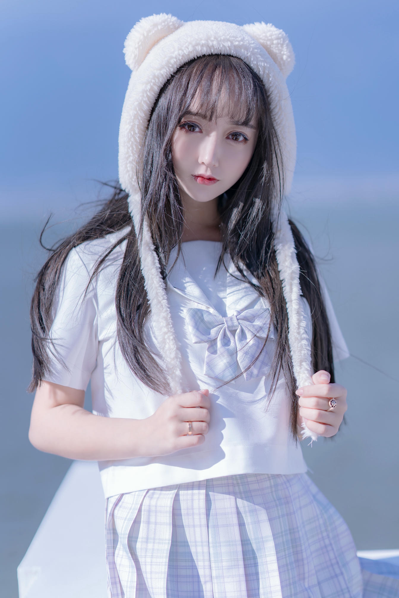 过期米线线喵 NO.070 天台JK [58P-86MB]_第1集