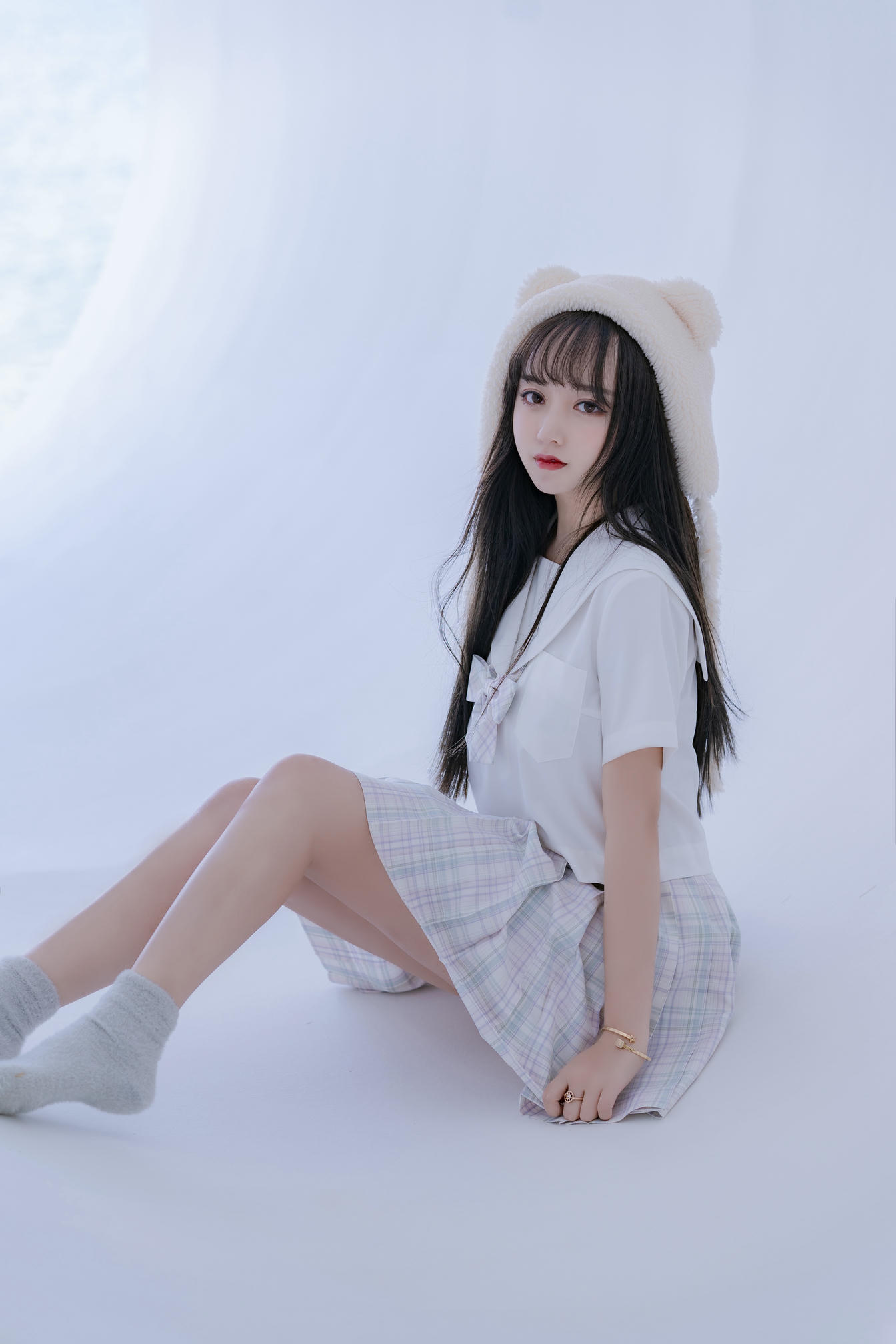 过期米线线喵 NO.070 天台JK [58P-86MB]_第3集