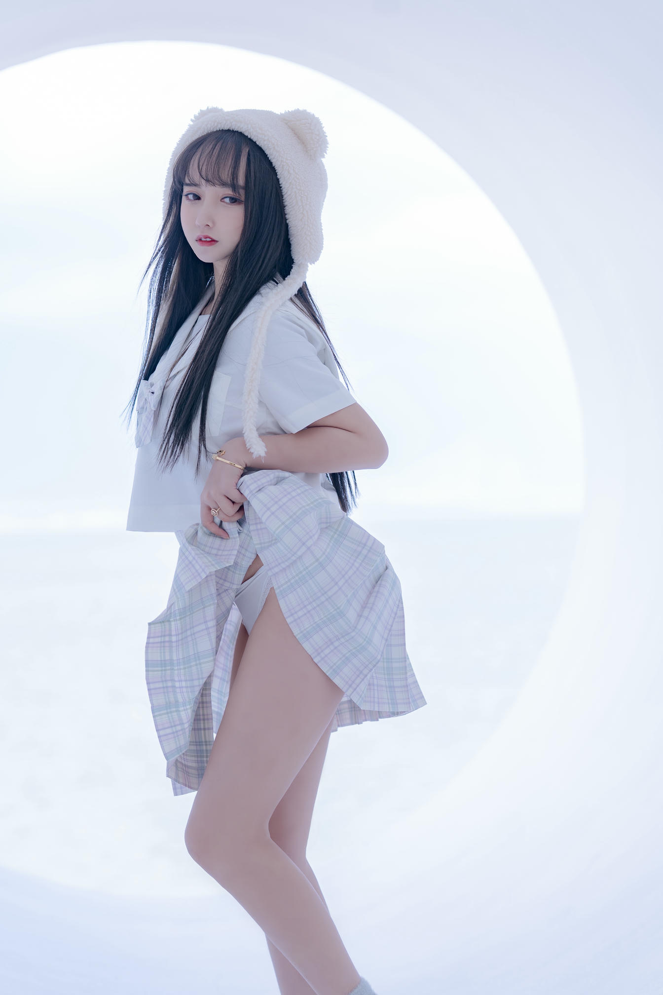 过期米线线喵 NO.070 天台JK [58P-86MB]_第3集