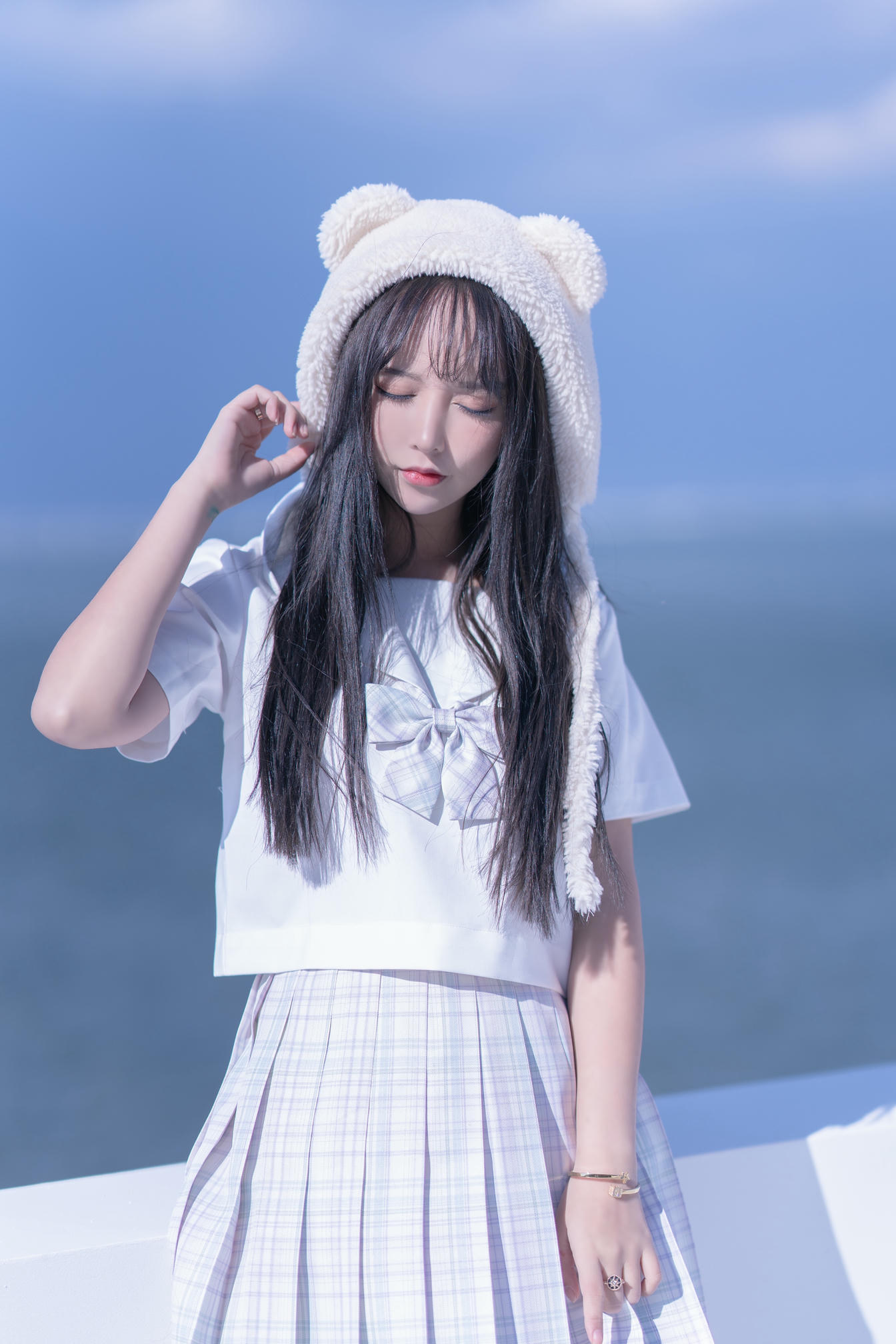 过期米线线喵 NO.070 天台JK [58P-86MB]_第1集