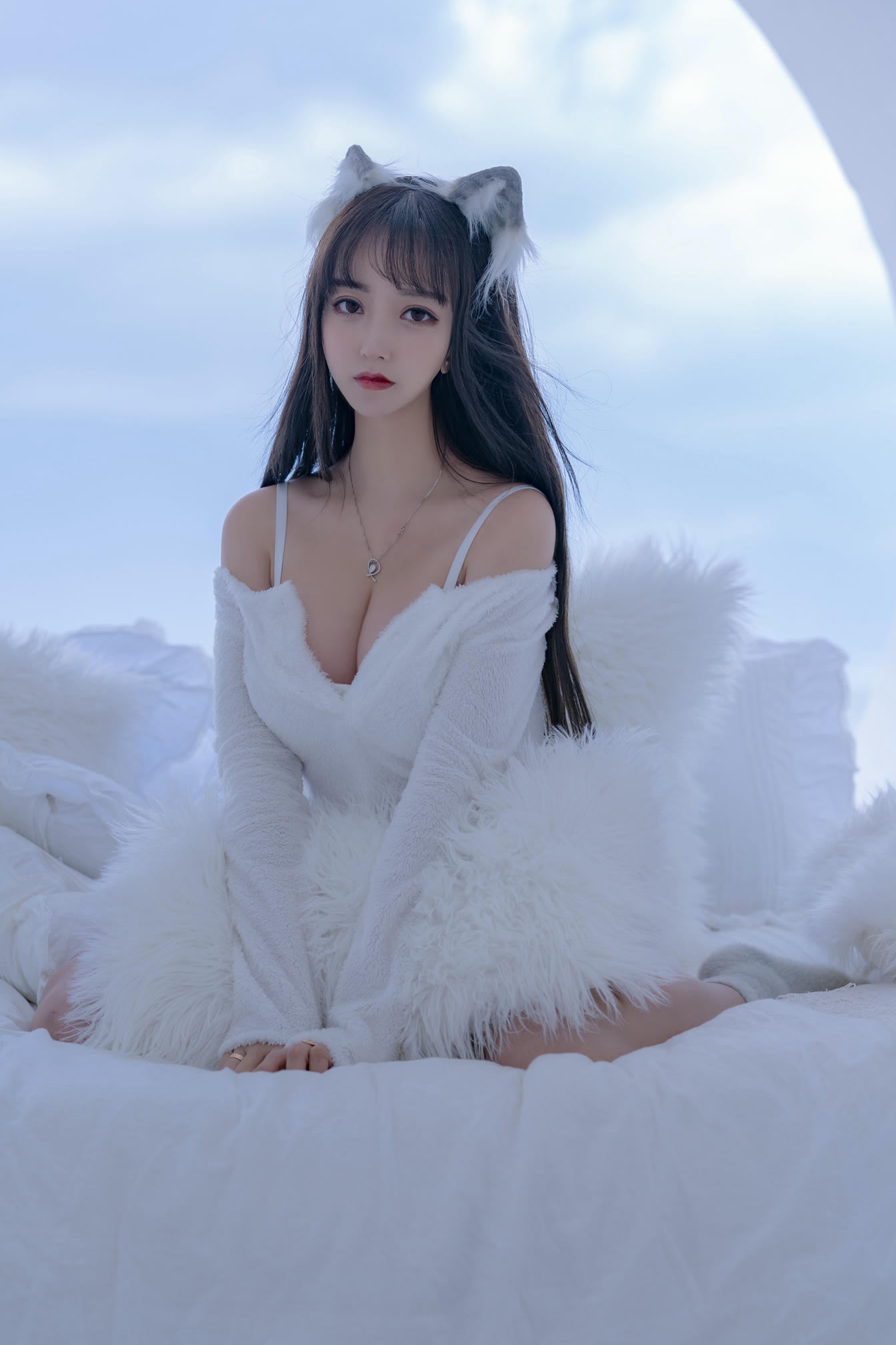 过期米线线喵 NO.073 小白狼 [56P-76MB]_第2集