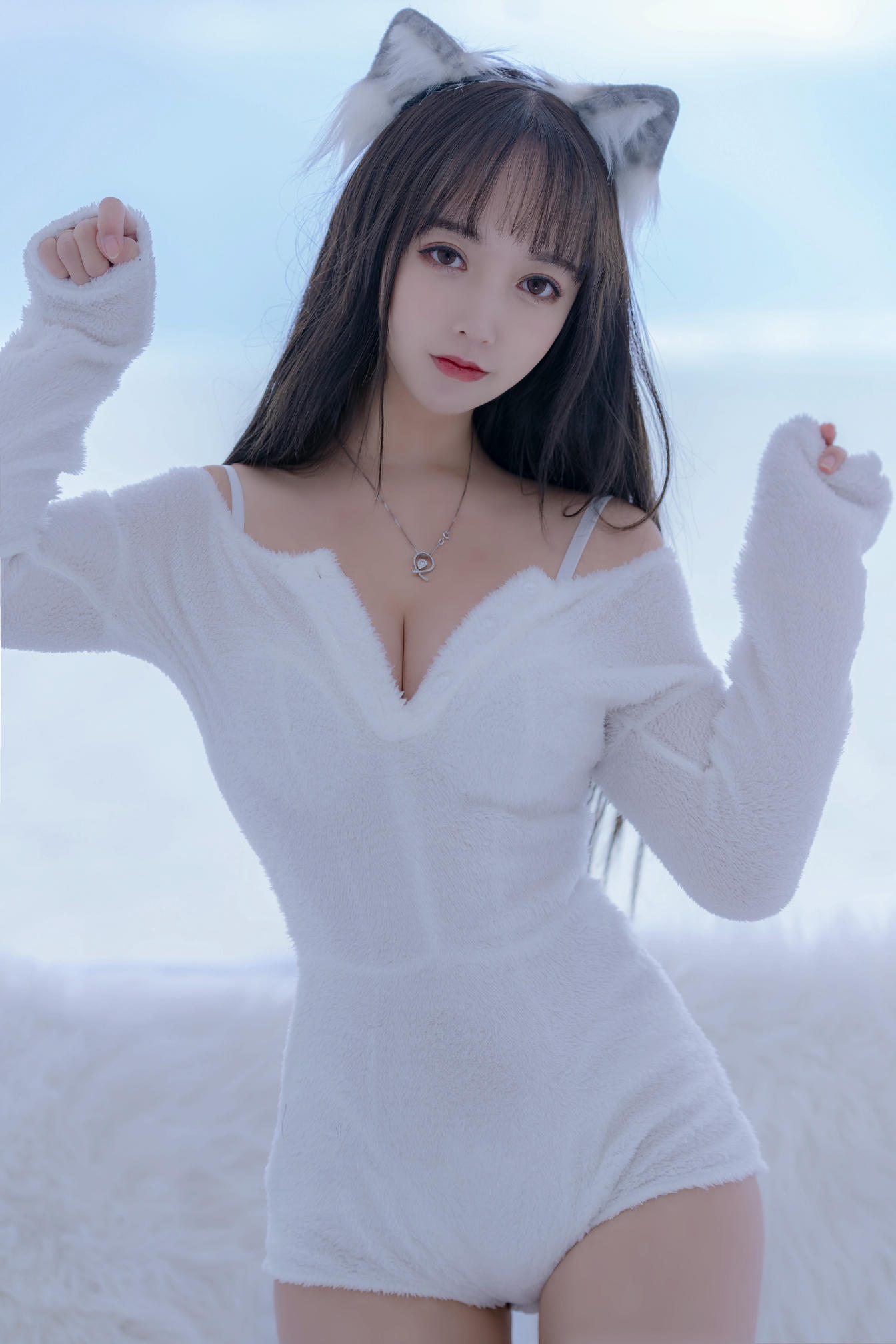 过期米线线喵 NO.073 小白狼 [56P-76MB]_第2集