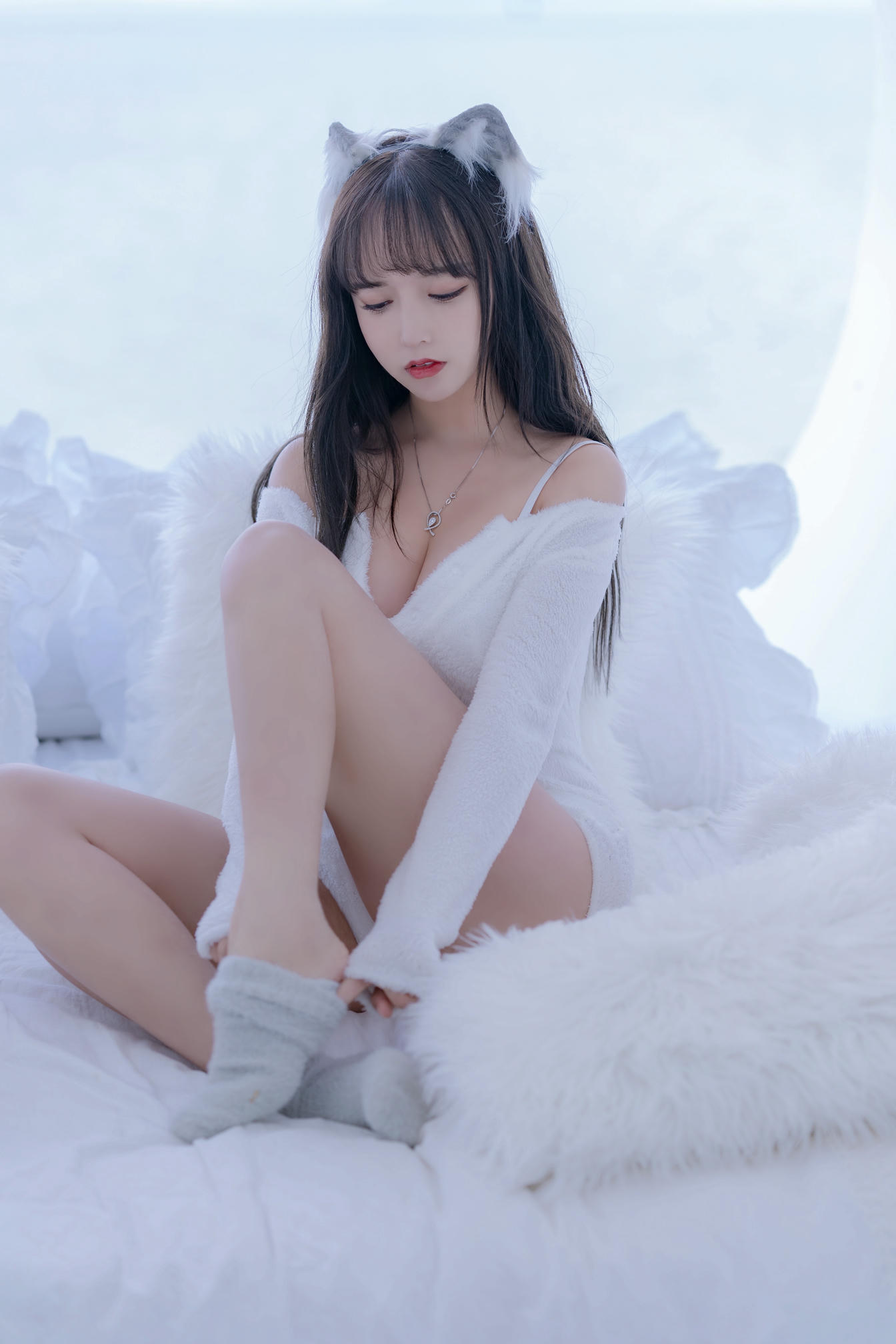 过期米线线喵 NO.073 小白狼 [56P-76MB]_第2集