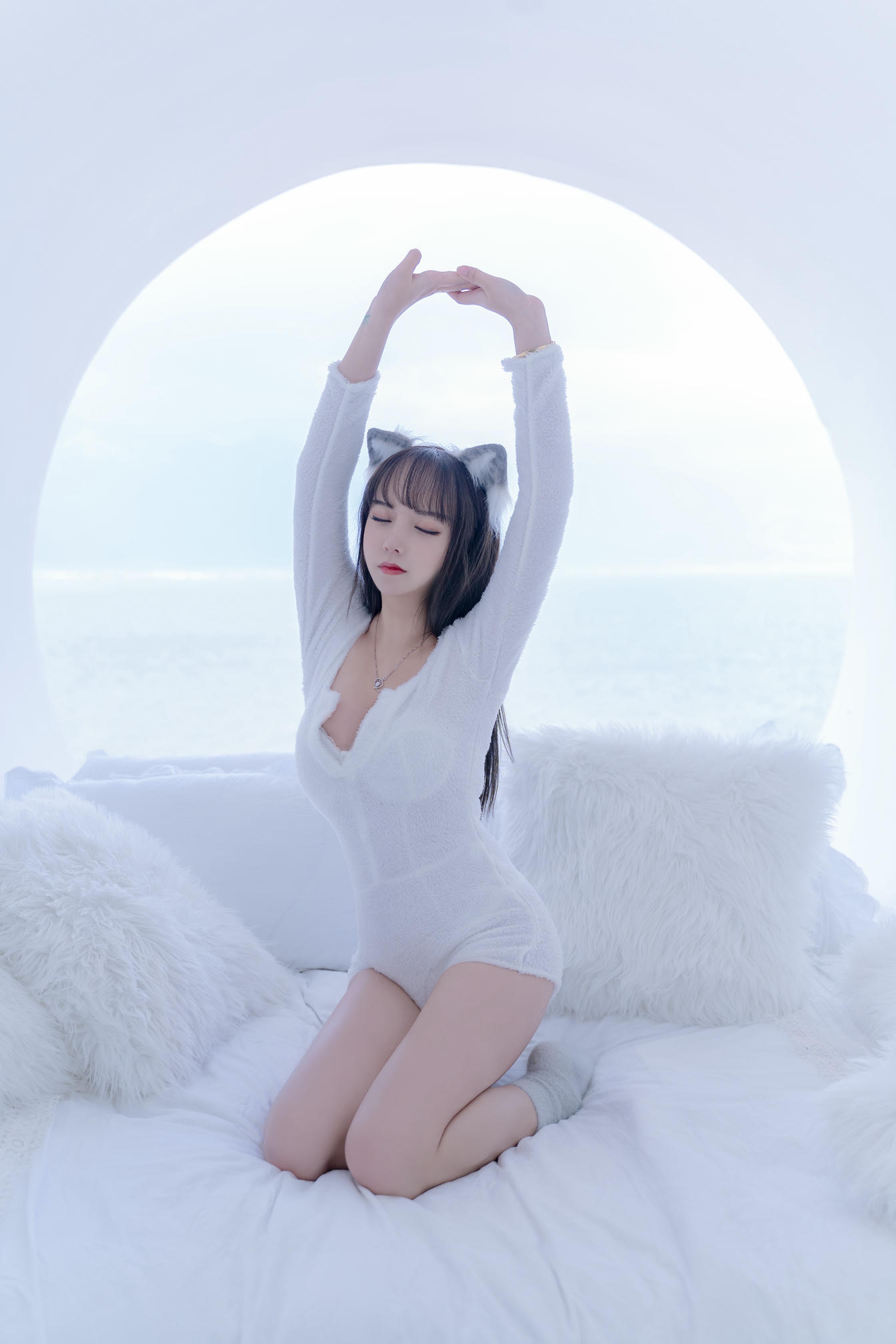 过期米线线喵 NO.073 小白狼 [56P-76MB]_第3集