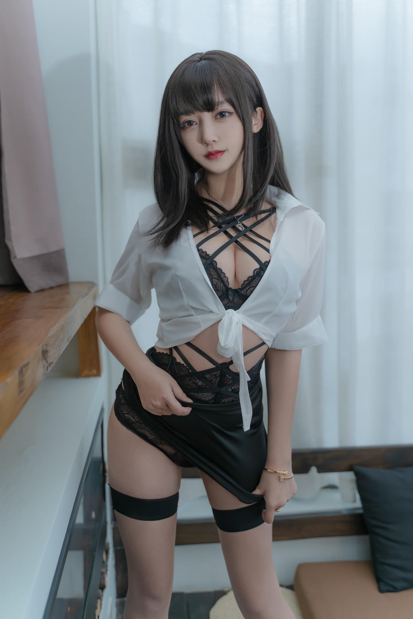 过期米线线喵 NO.078 职场新人 [58P-100MB]_第1集