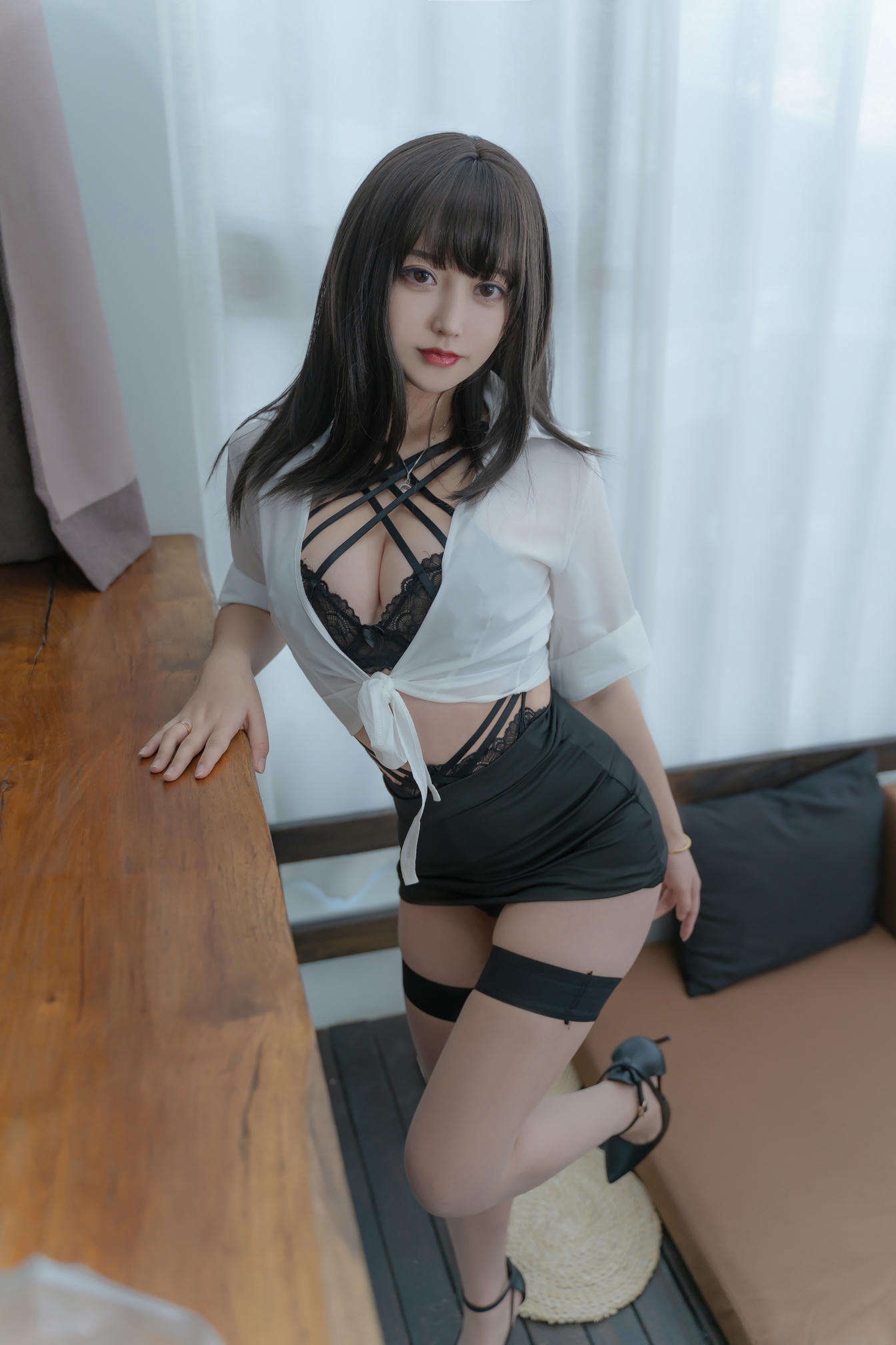 过期米线线喵 NO.078 职场新人 [58P-100MB]_第1集