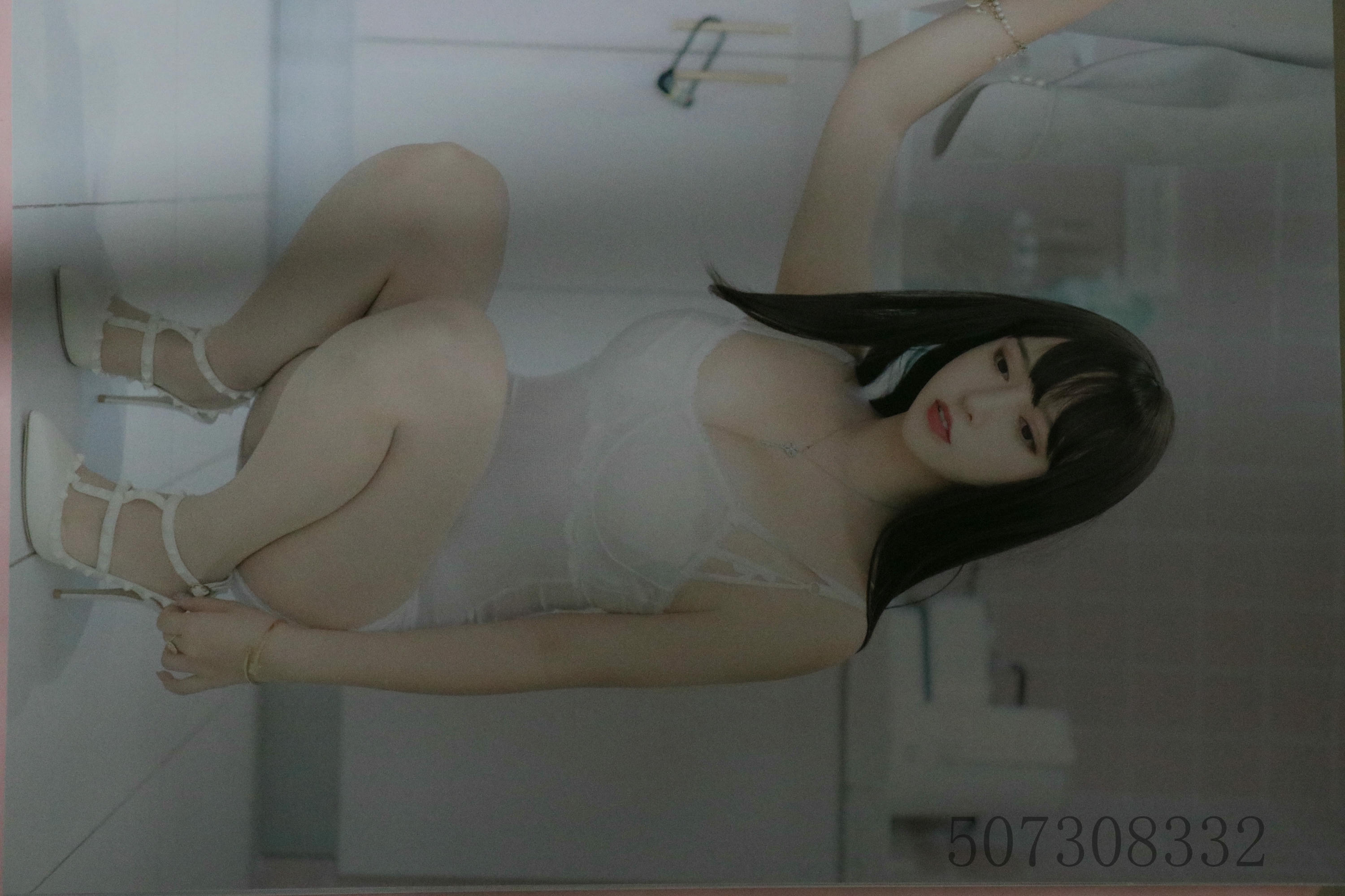 过期米线线喵 NO.090 实体写真肉丝 [77P-333MB]_第1集