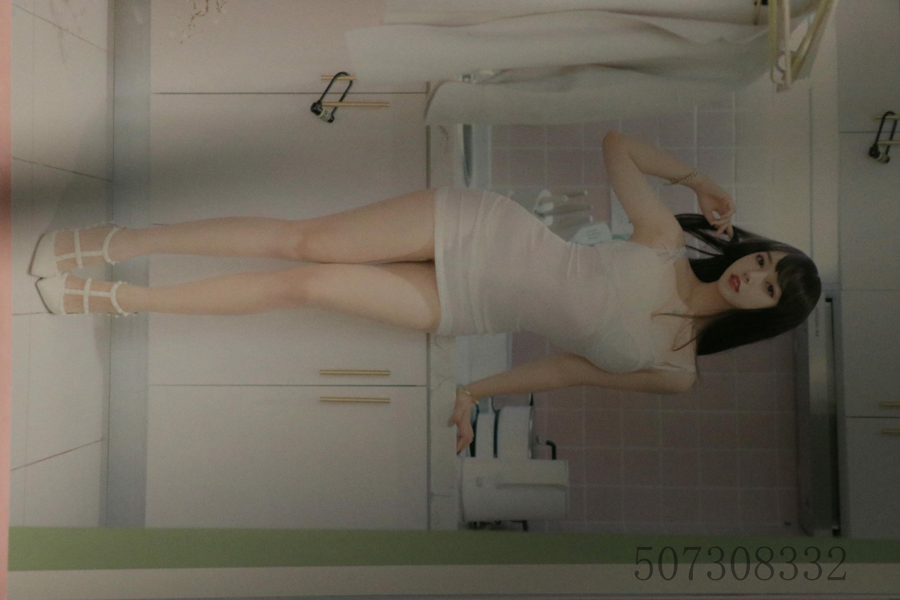 过期米线线喵 NO.090 实体写真肉丝 [77P-333MB]_第1集