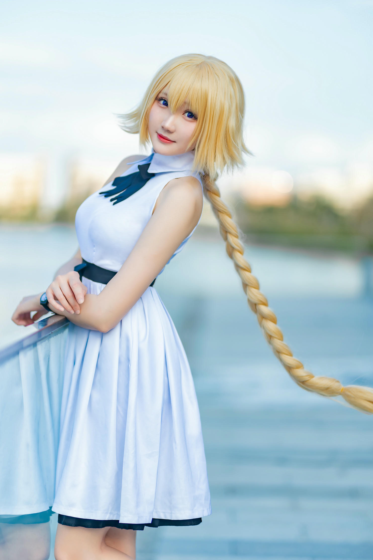 瓜希酱 NO.022 贞德三周年白裙德_第1集