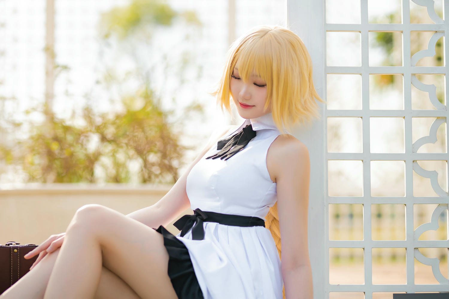 瓜希酱 NO.022 贞德三周年白裙德_第1集