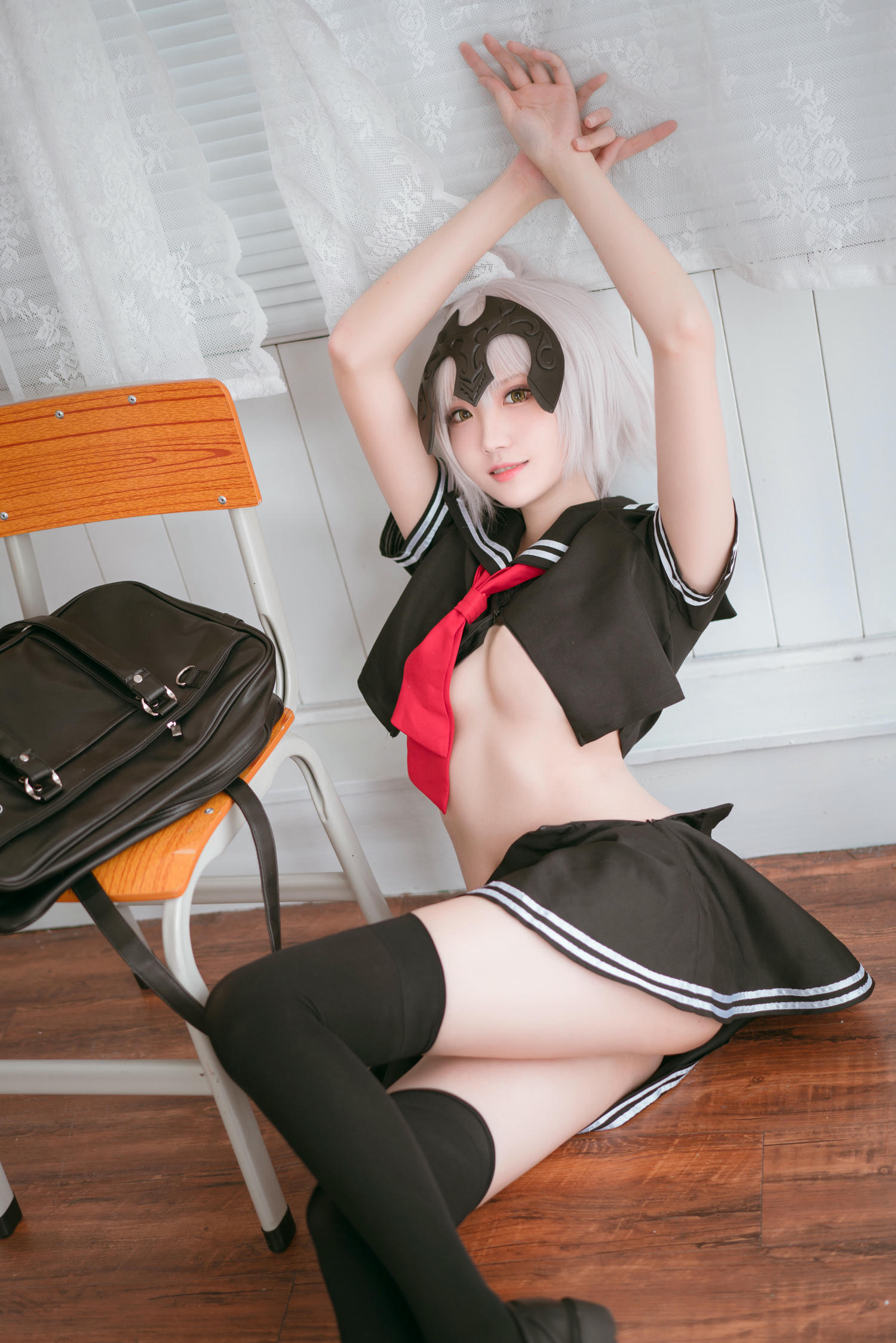 瓜希酱 NO.023 黑贞德 校服_第1集