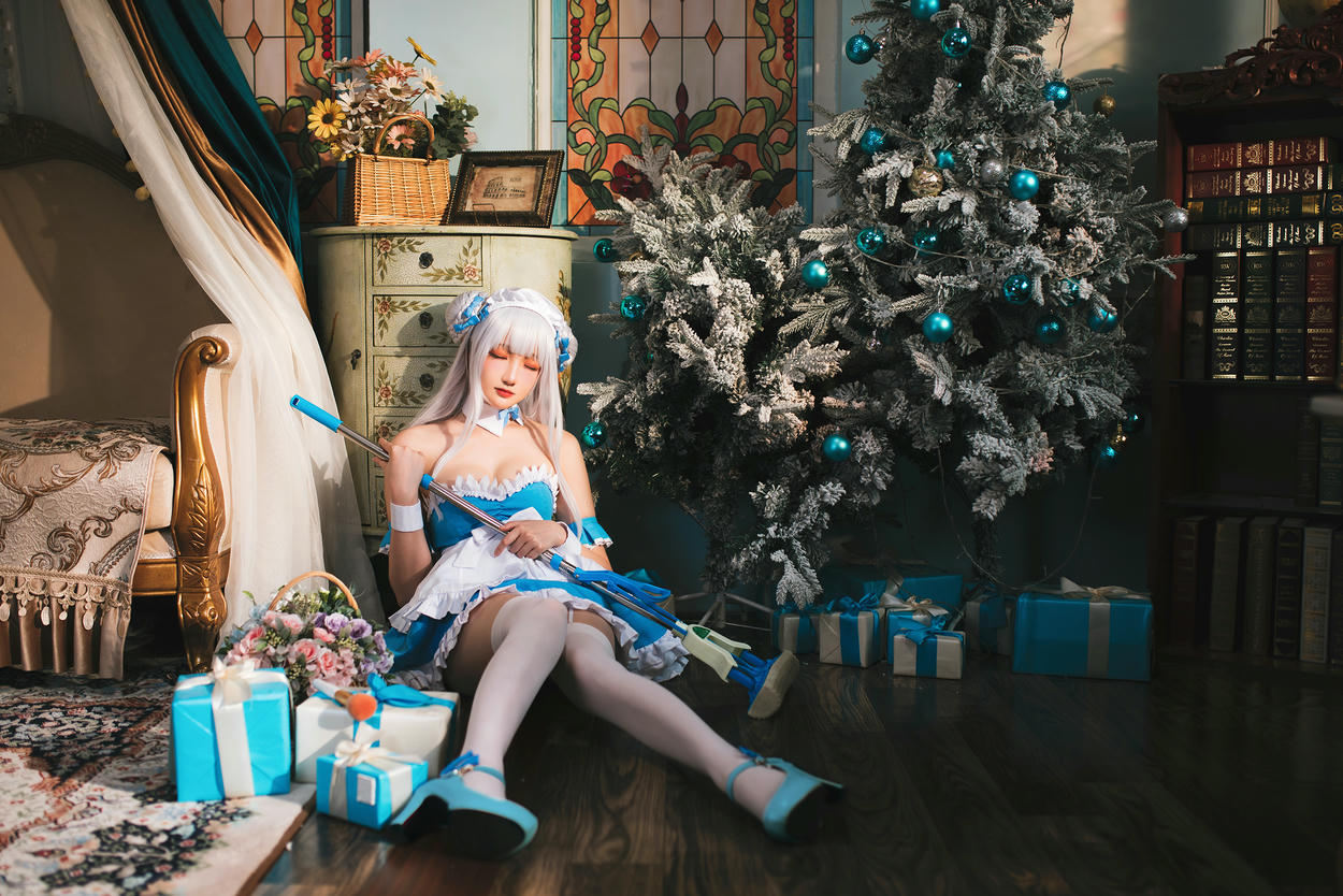 瓜希酱 NO.061 碧蓝航线 小天鹅女仆 [22P-100MB]_第2集