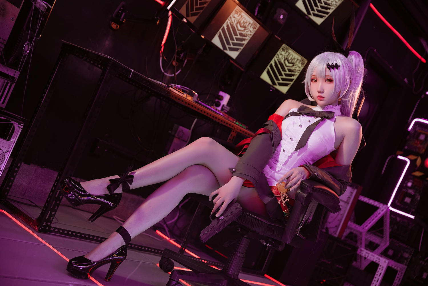瓜希酱 NO.069 少女前线 FN-57 Five-seveN [22P-127MB]_第1集