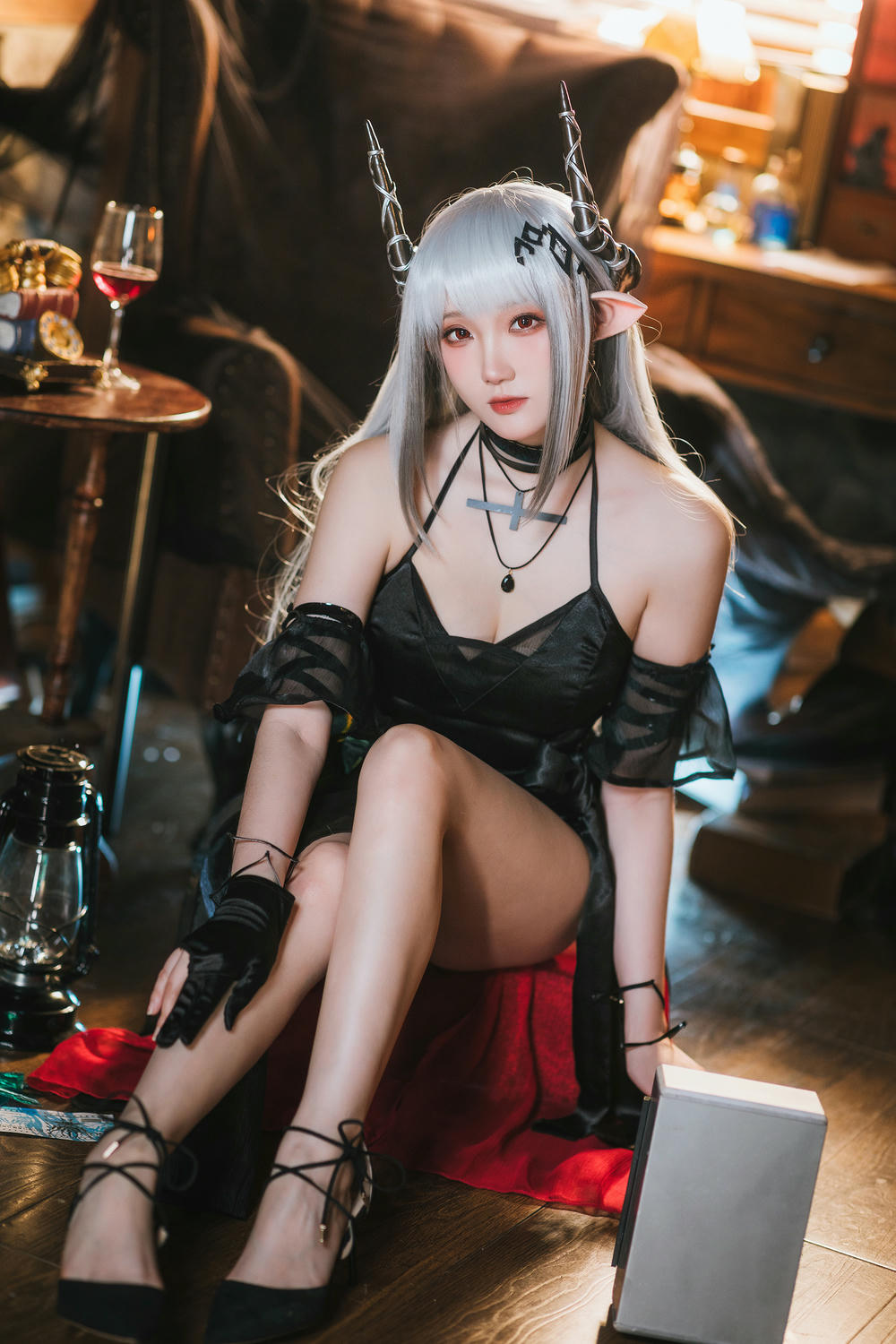 瓜希酱 NO.075 明日方舟 泥岩音律联觉-零号特工 [25P-100MB]_第2集