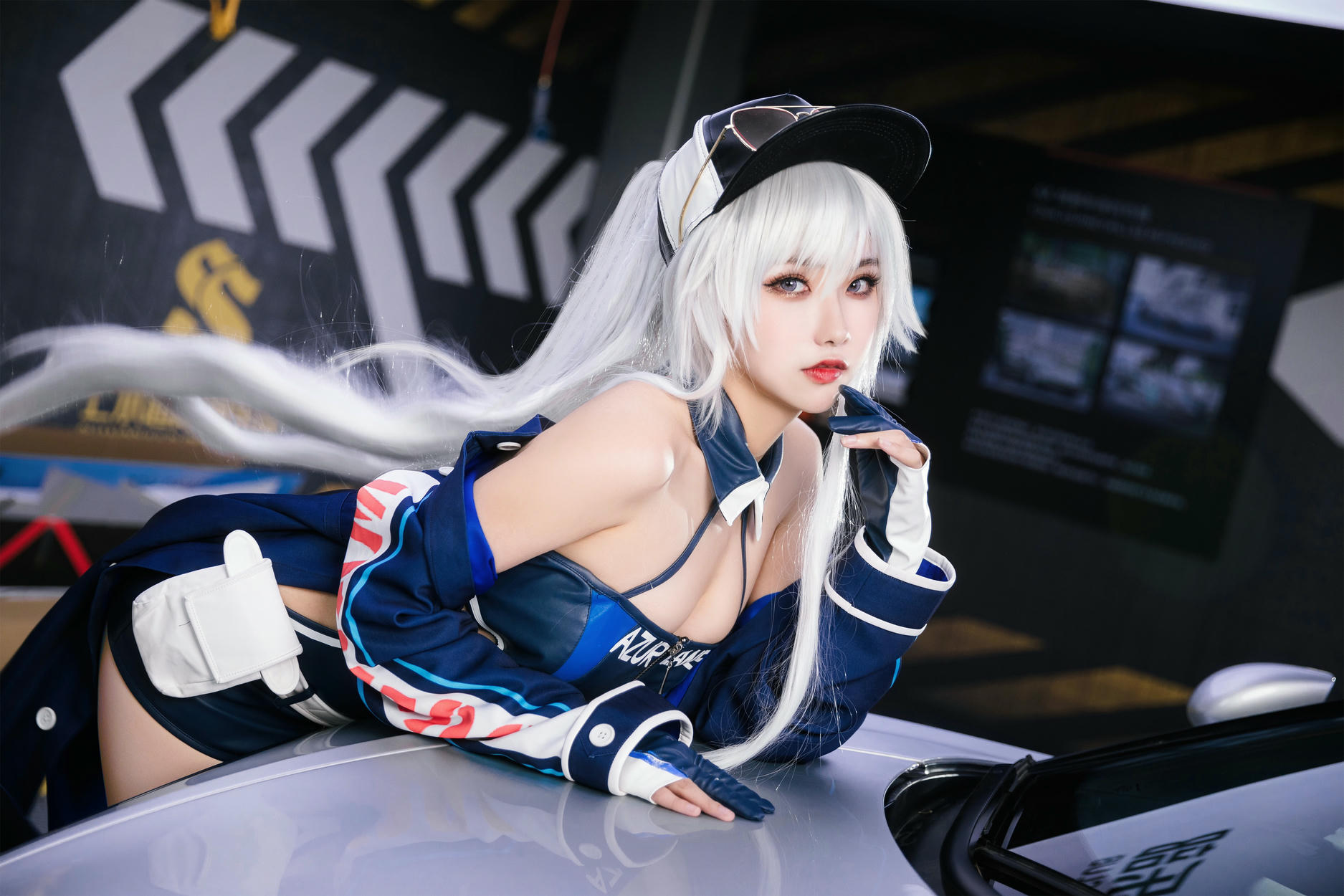 瓜希酱 NO.082 &Momoko葵葵 碧蓝航线 欧根&企业 赛车女郎 [58P-277MB]_第2集