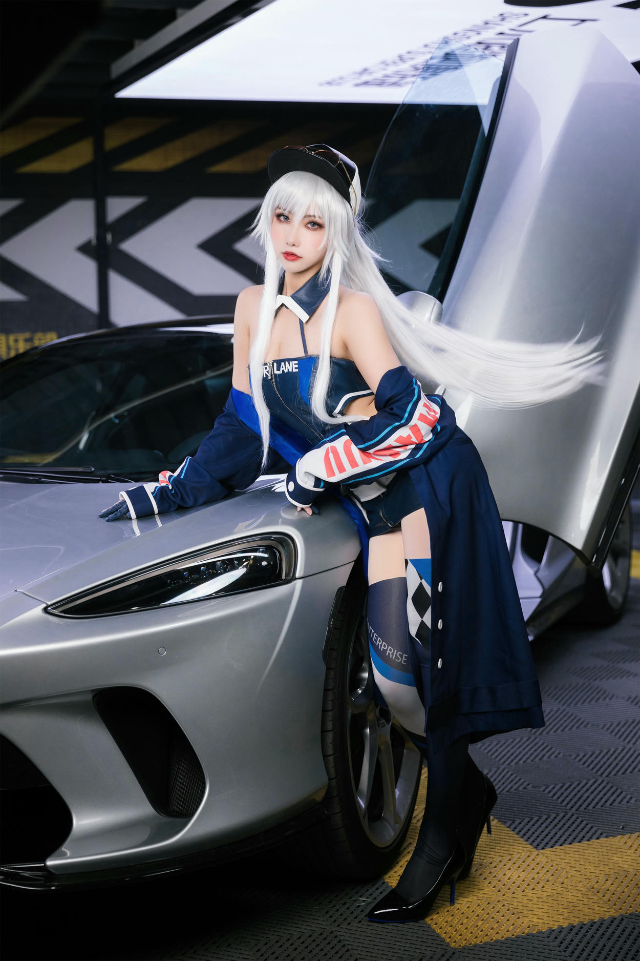 瓜希酱 NO.082 &Momoko葵葵 碧蓝航线 欧根&企业 赛车女郎 [58P-277MB]_第2集